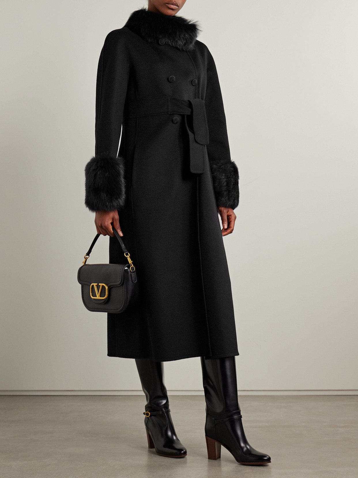 Valentino Garavani Double-breasted Virgin Wool And Cashmere Coat With Shearling Inserts In Black