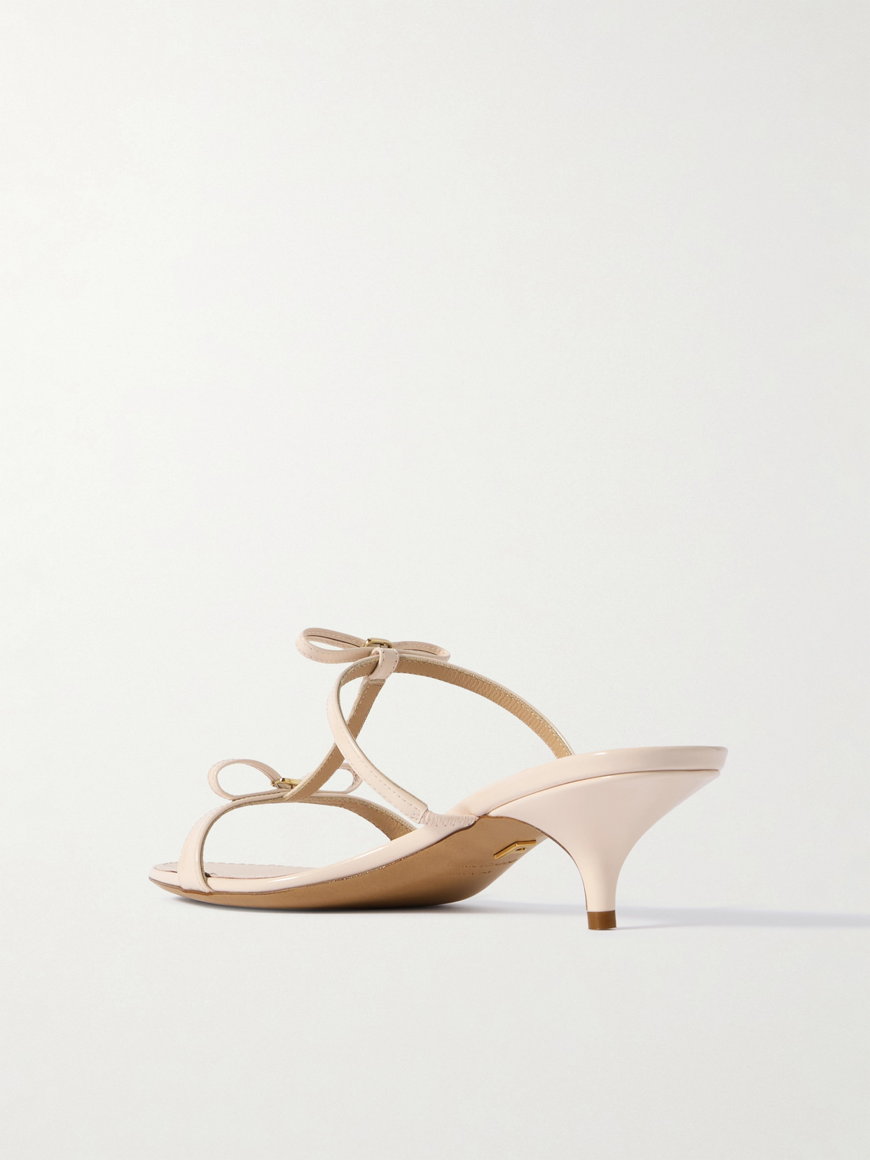 Ferragamo Abili Bow-detailed Patent-leather Mules In Ivory
