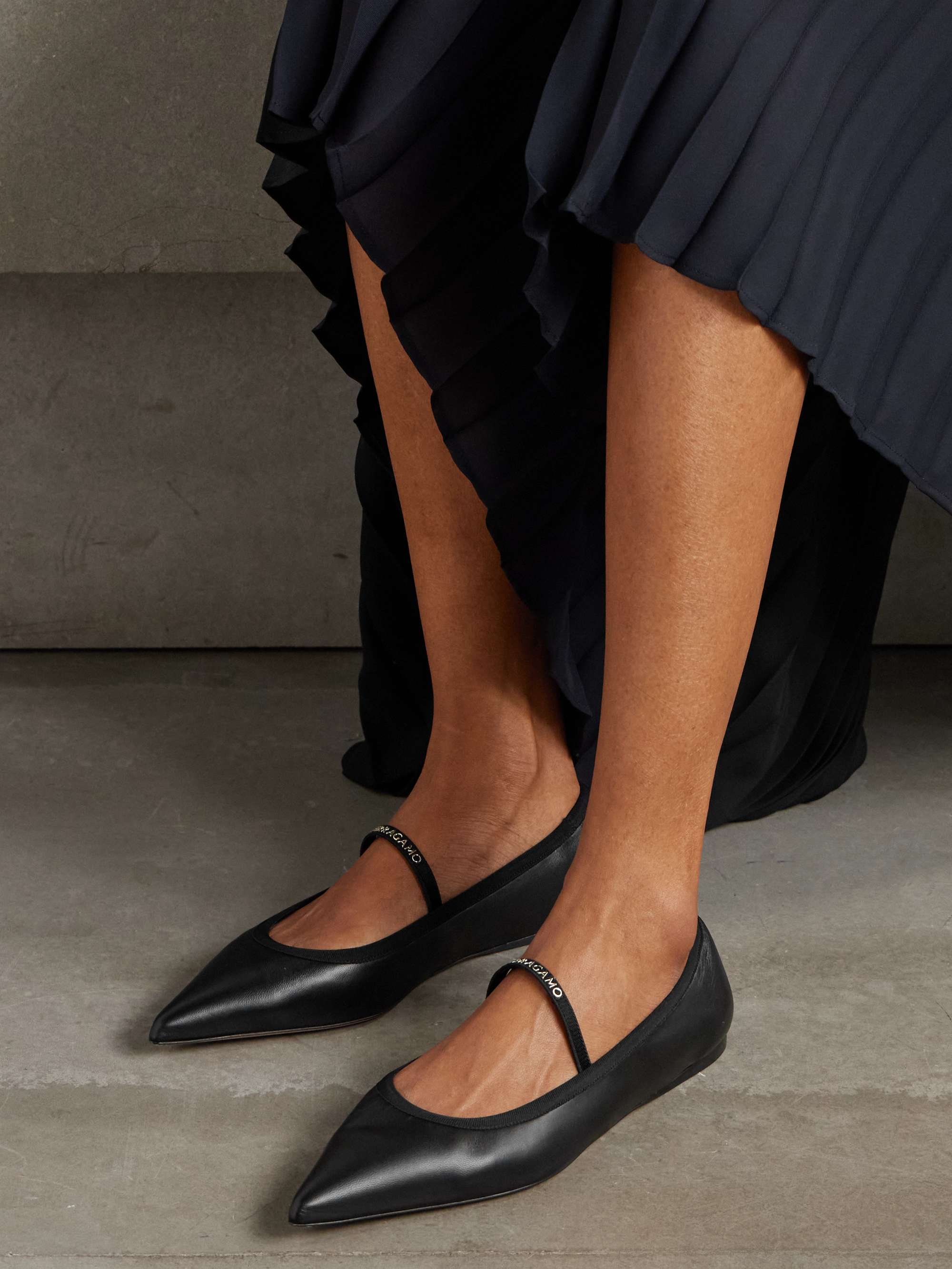 FERRAGAMO 