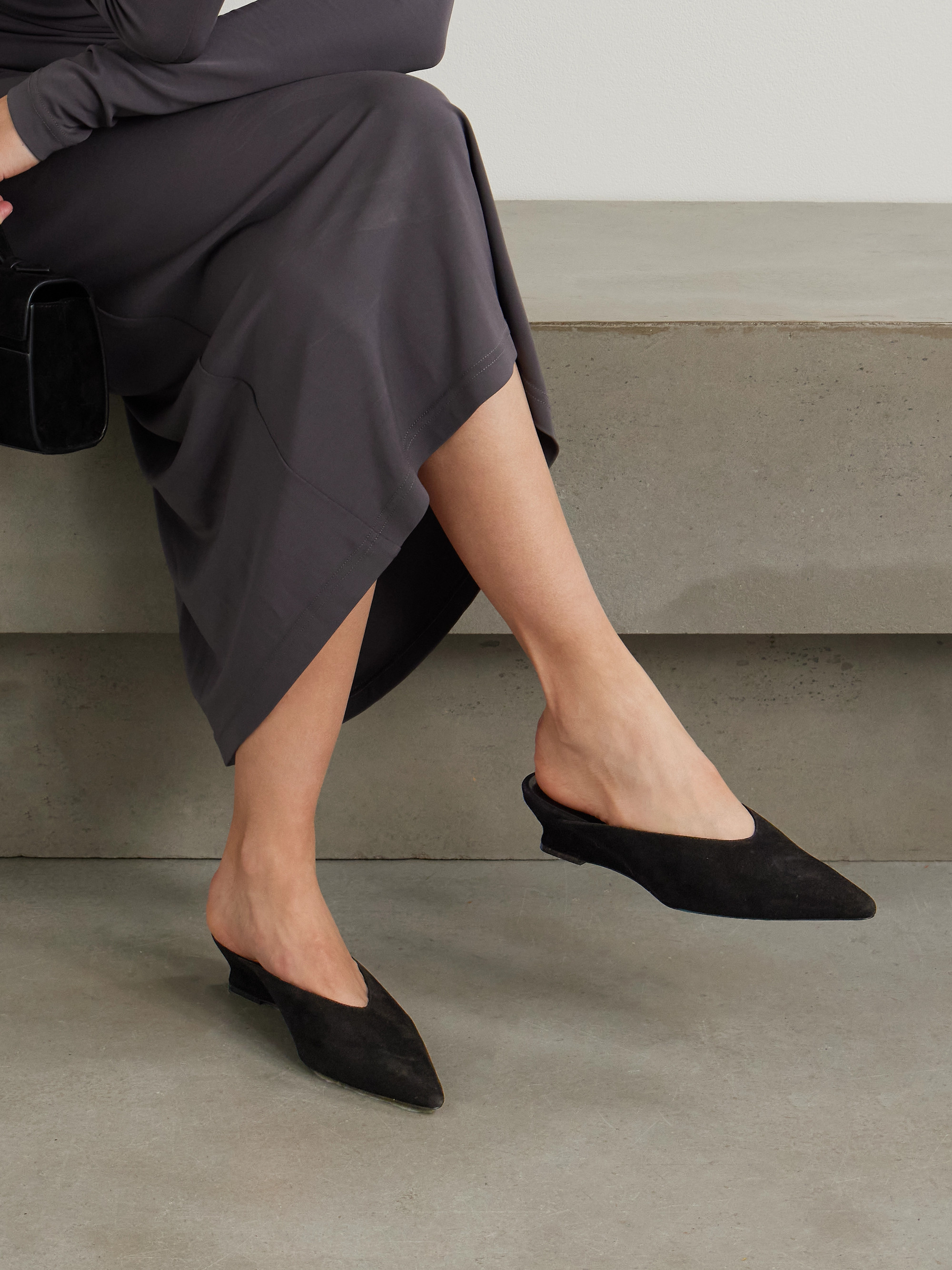 LE MONDE BERYL Suede wedge mules thumbnail