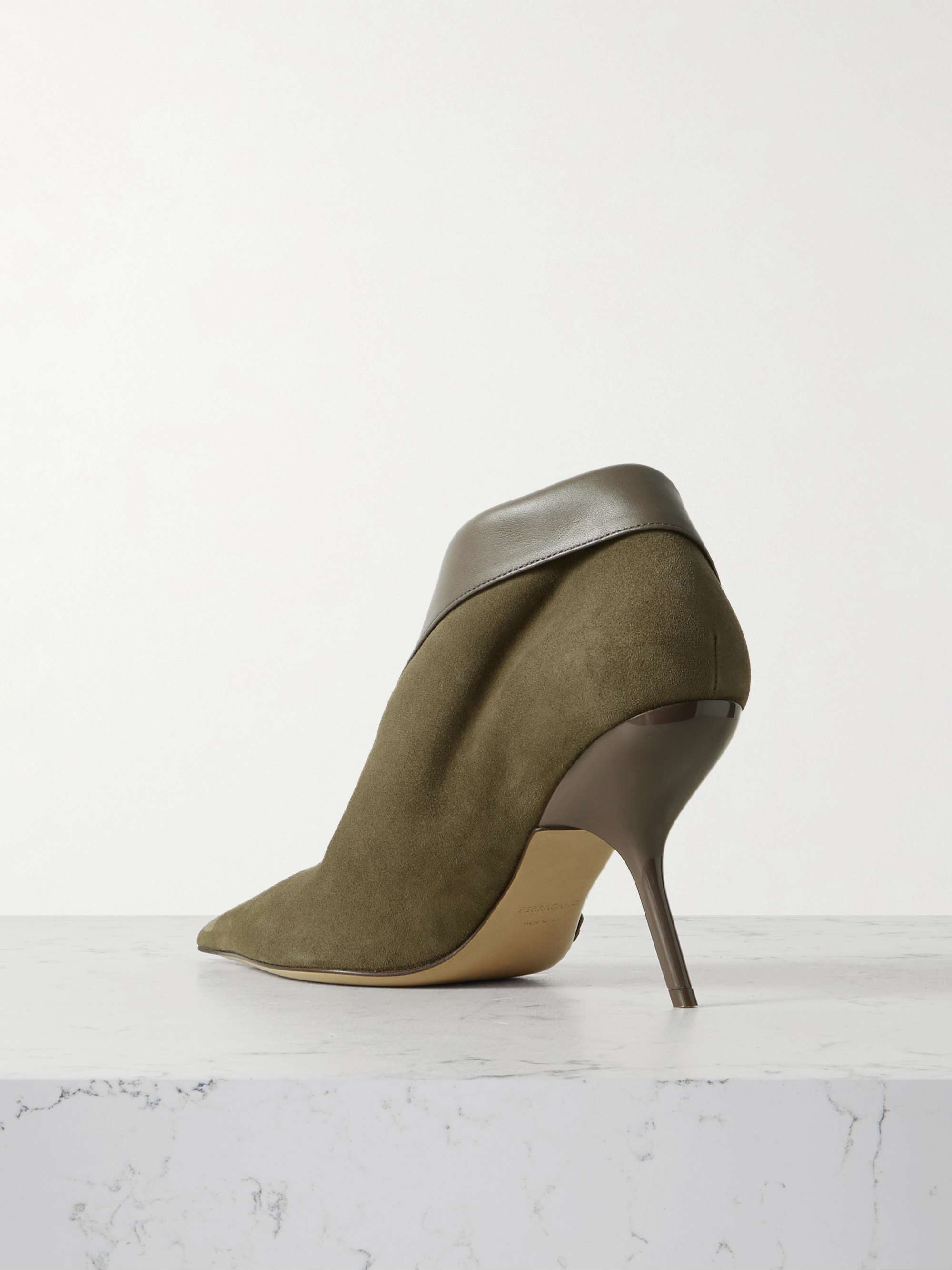 FERRAGAMO 