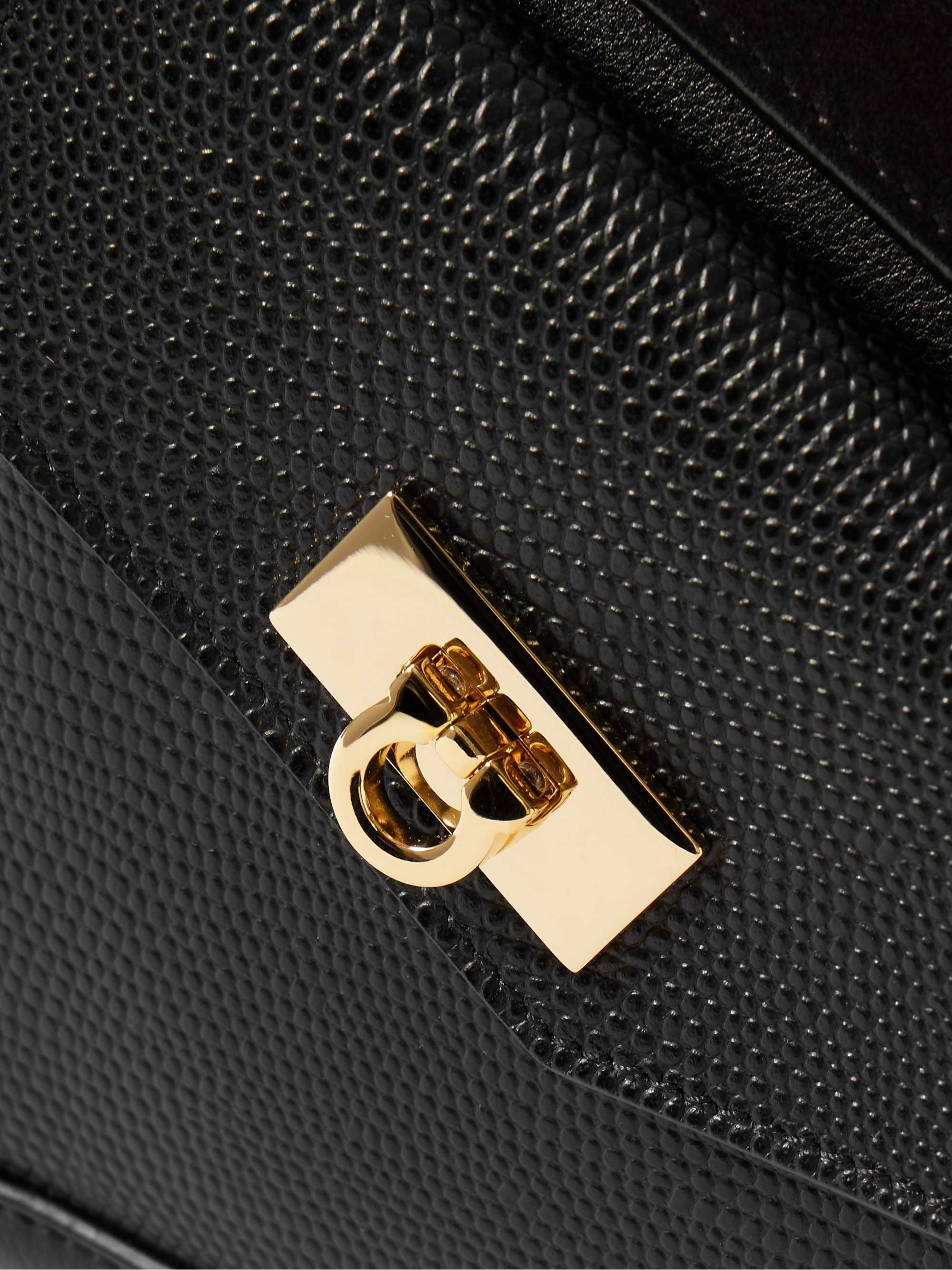 FERRAGAMO 