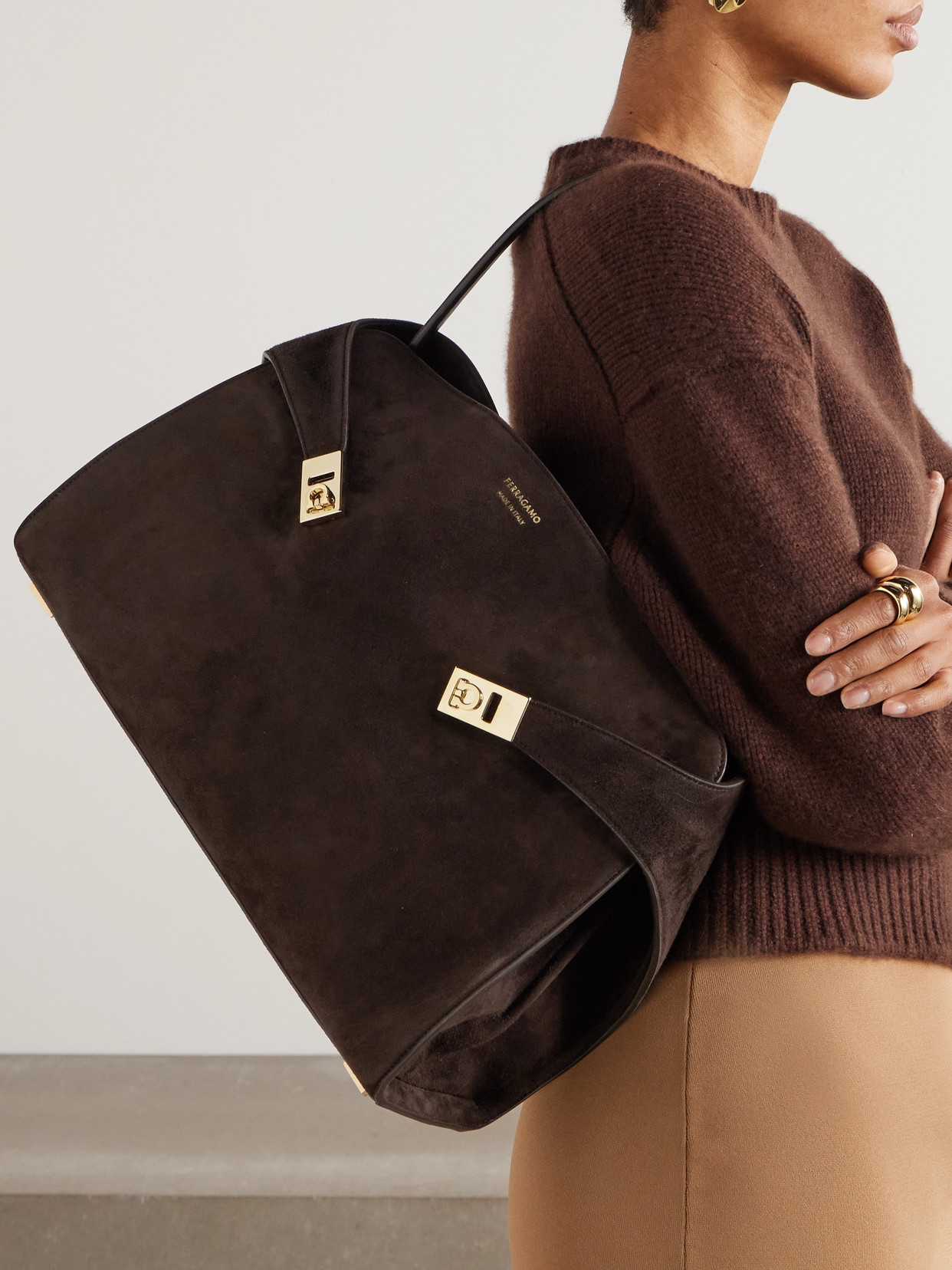 Ferragamo Hug Medium Suede Tote In Brown