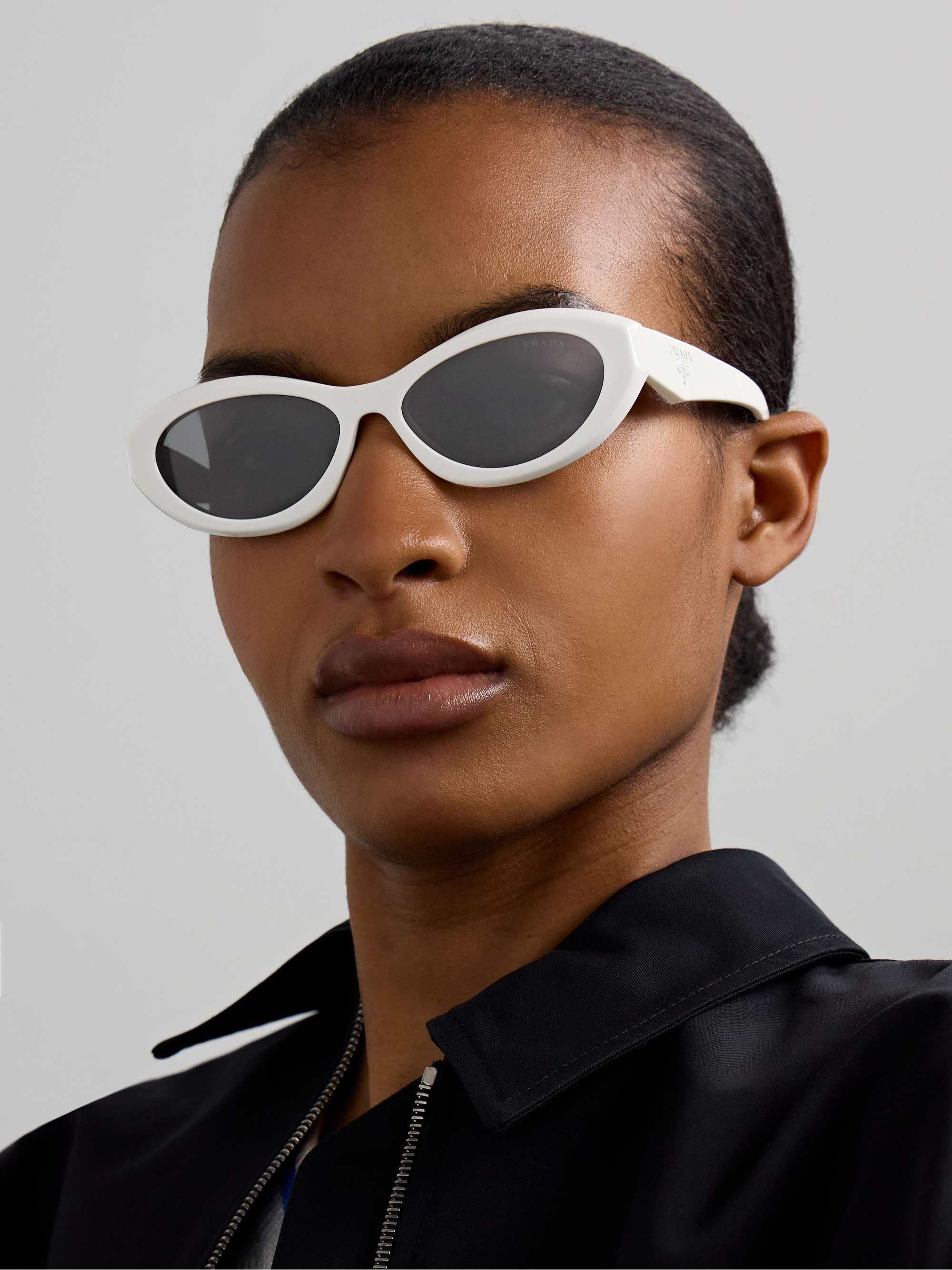 PRADA EYEWEAR 