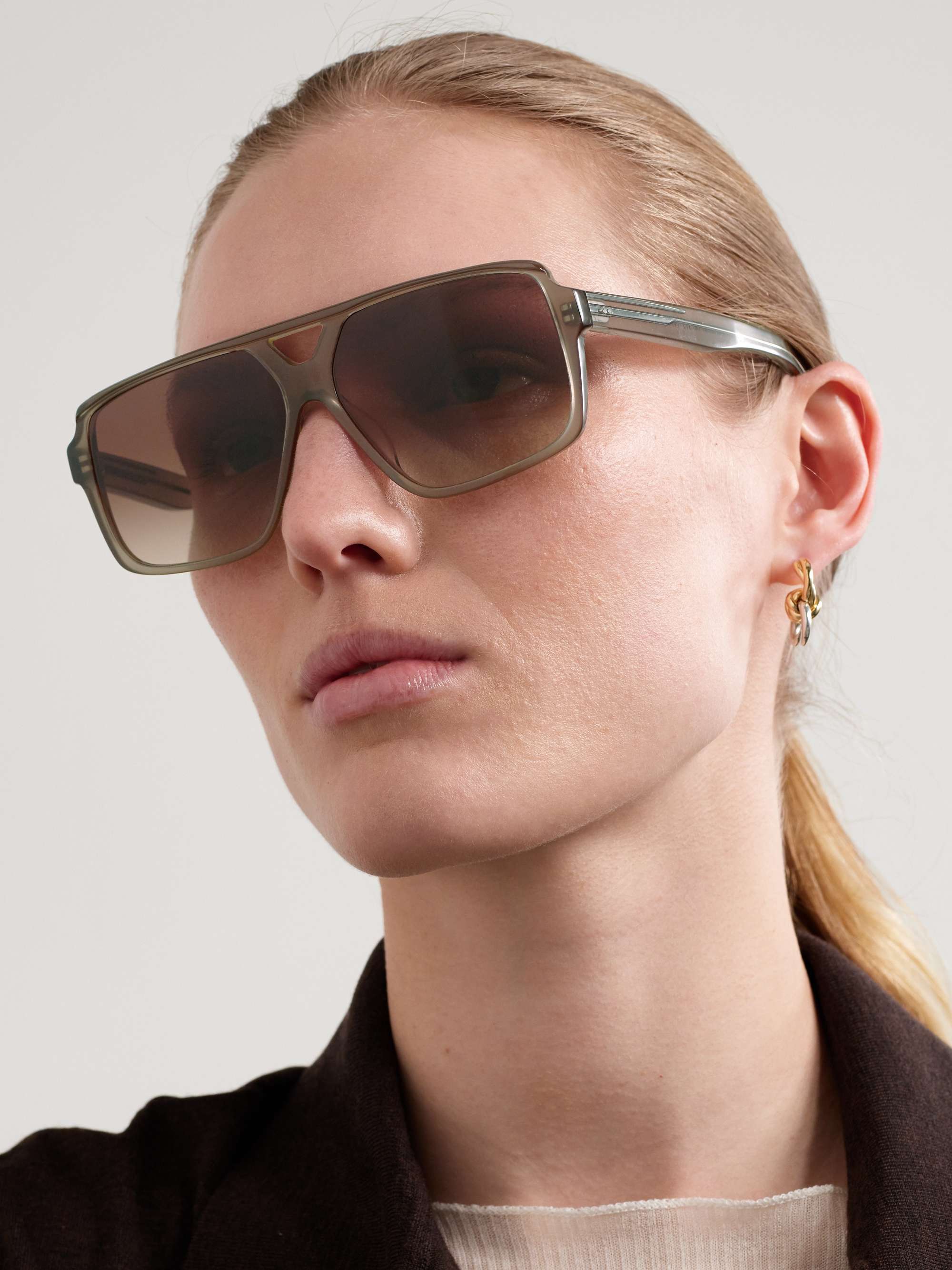 OLIVER PEOPLES 