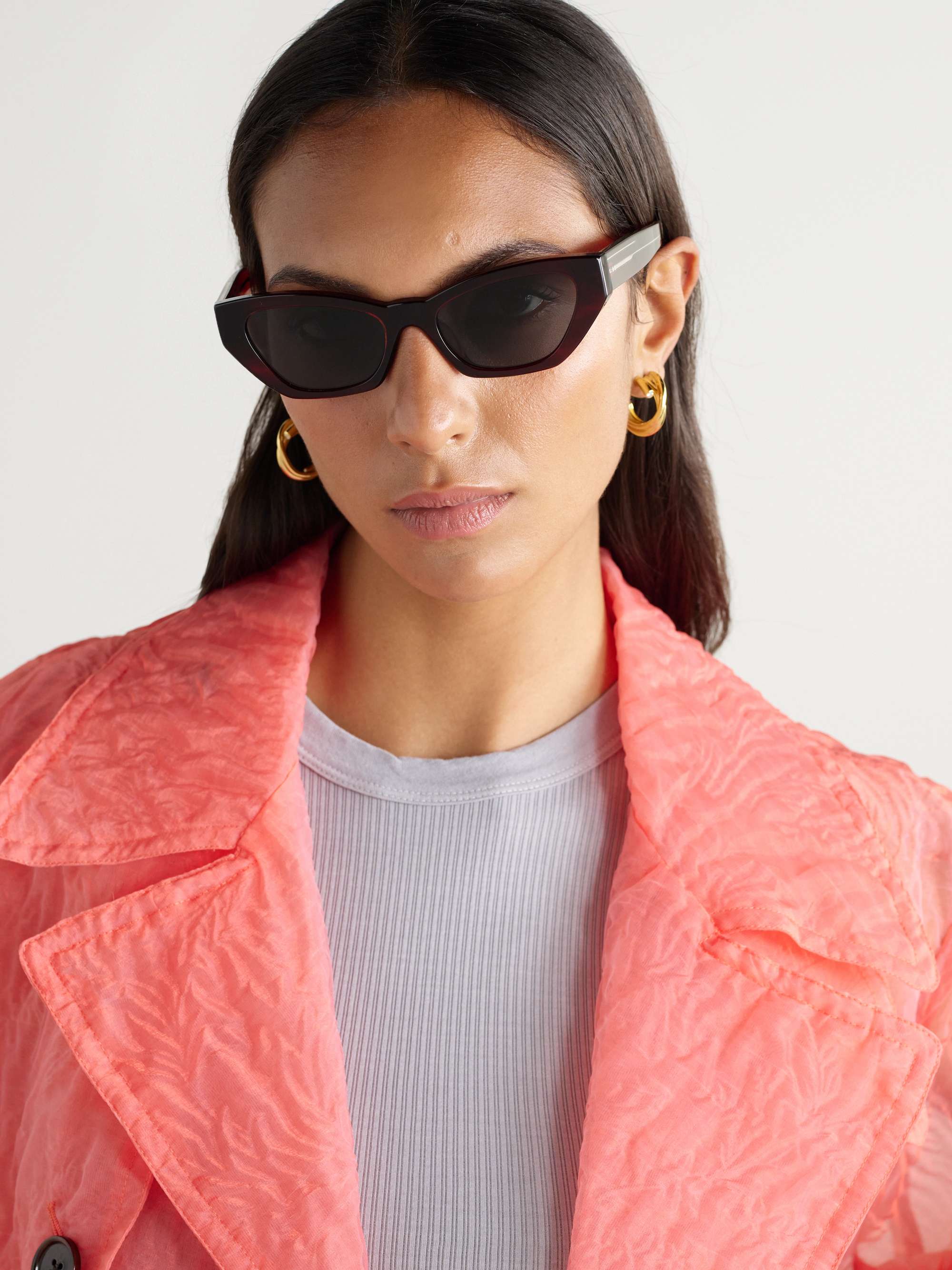 OLIVER PEOPLES 