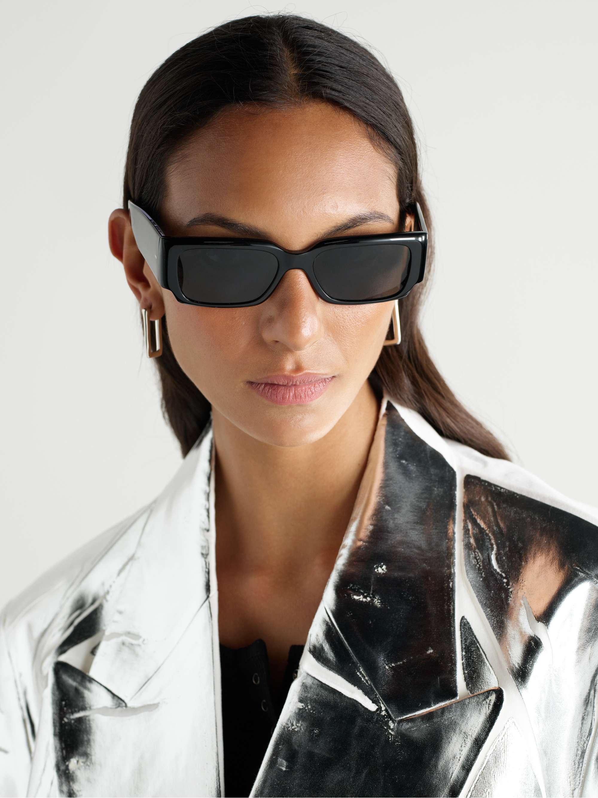 OLIVER PEOPLES 