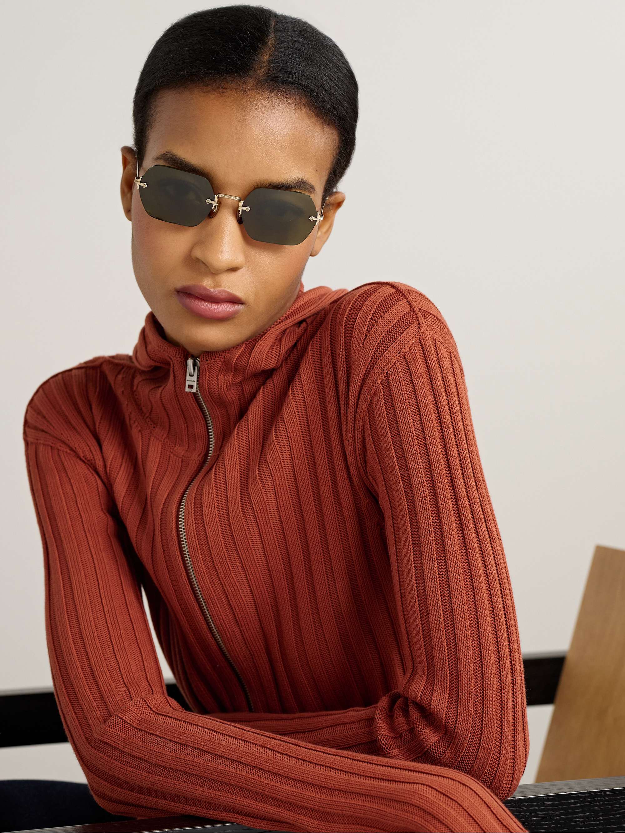 OLIVER PEOPLES 