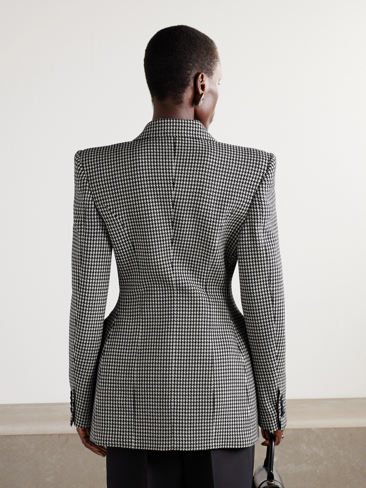 Balenciaga Hourglass Houndstooth Double-breasted Wool Blazer In Gray