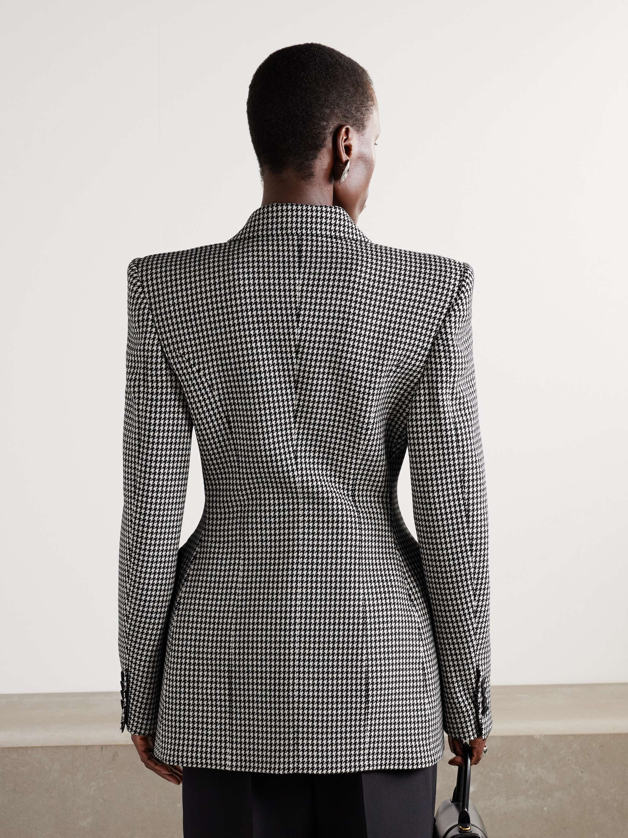 BALENCIAGA Hourglass houndstooth double-breasted wool blazer BALENCIAGA Hourglass houndstooth double-breasted wool blazer