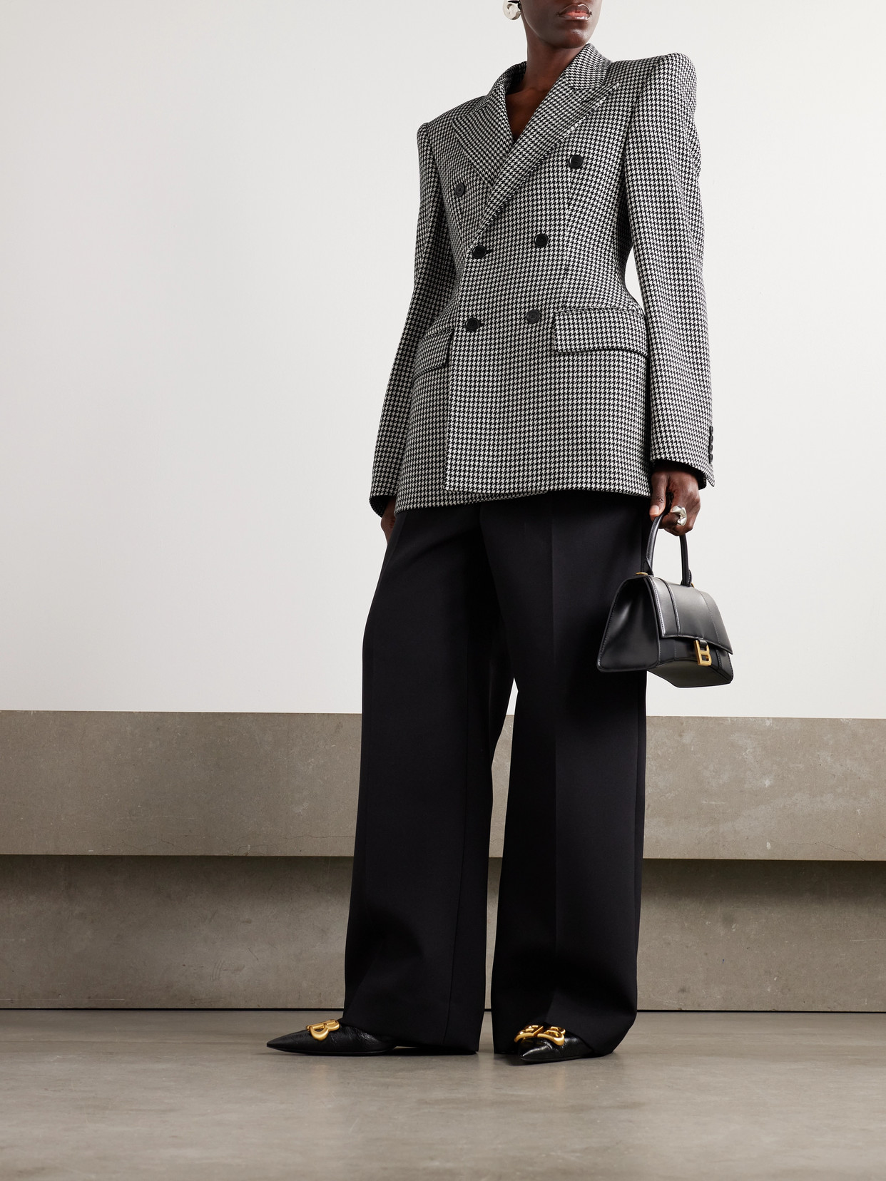 Balenciaga Hourglass Houndstooth Double-breasted Wool Blazer In Gray