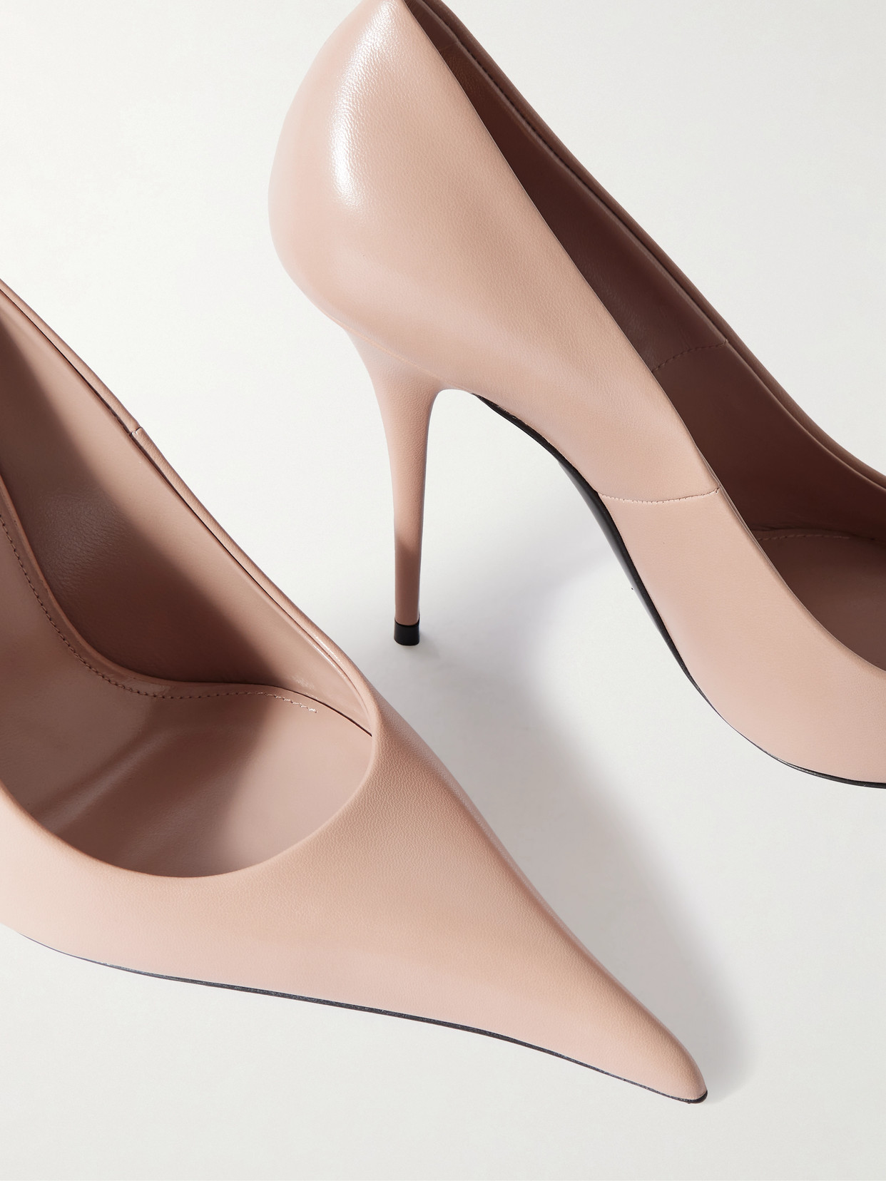 Saint Laurent Élysée Leather Pumps