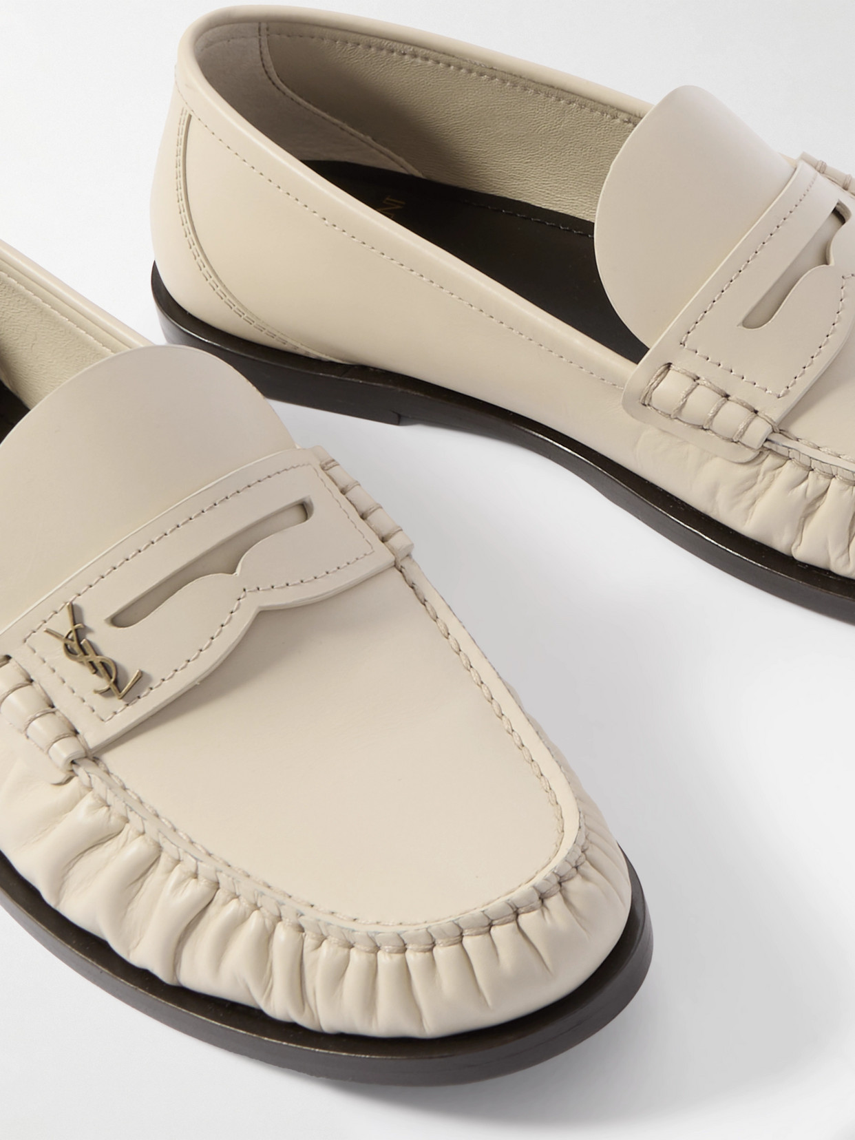 Saint Laurent Le Loafer Gathered Glossed-leather Loafers In Nude
