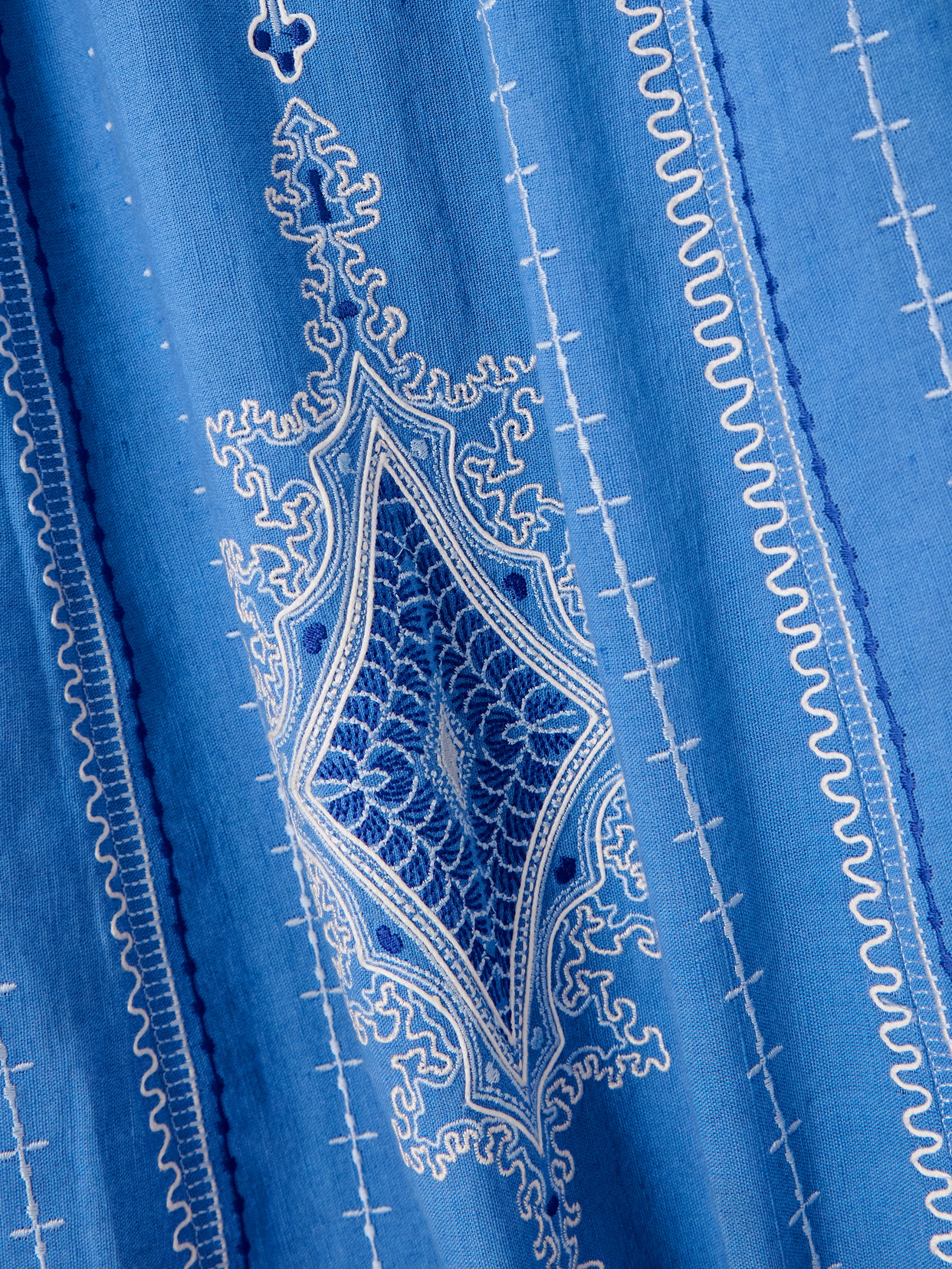 Emporio Sirenuse Camille Astragal Embroidered Linen And Cotton-blend Maxi Skirt In Blue