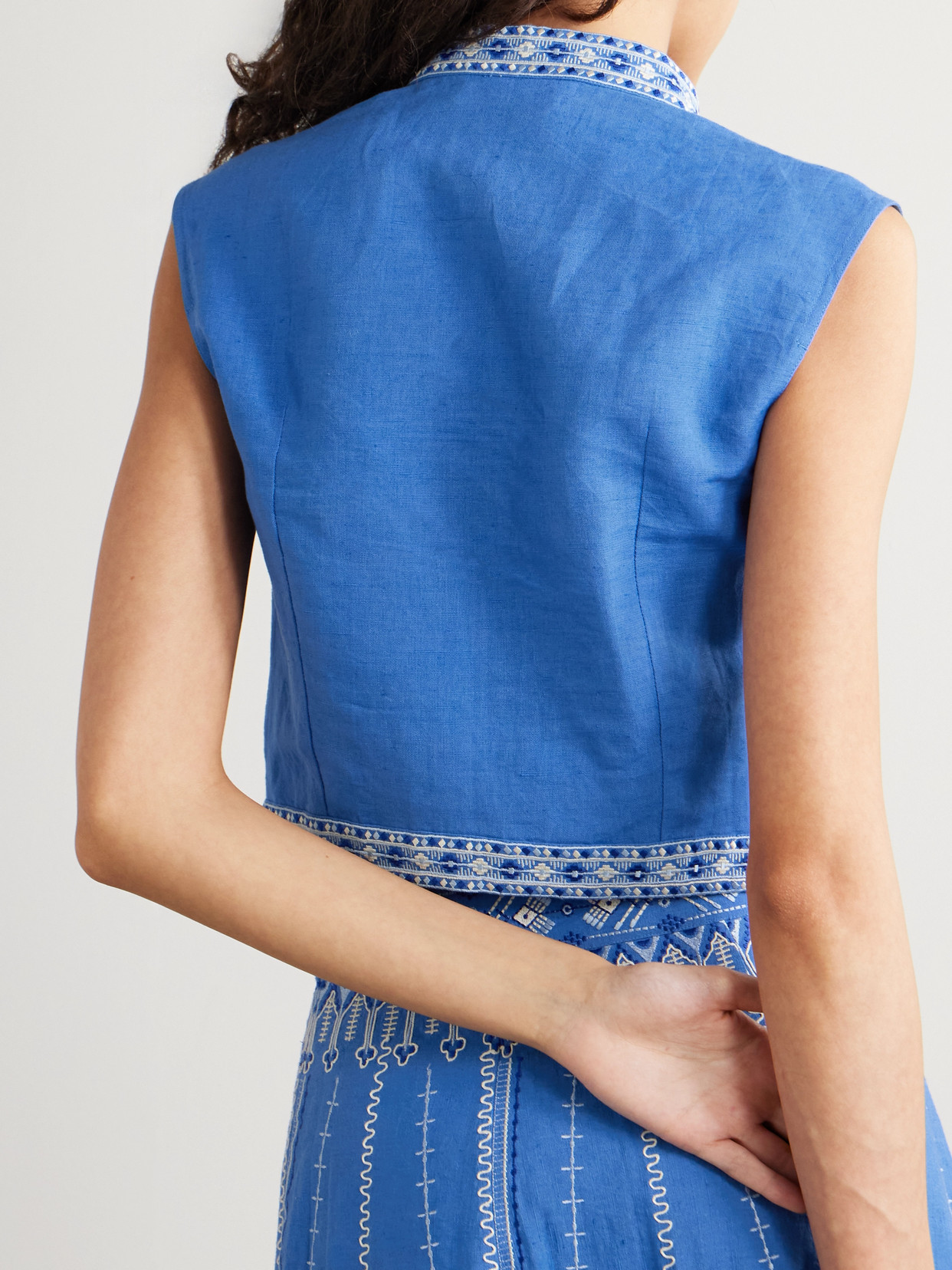 Emporio Sirenuse Andorra Cropped Embroidered Linen And Cotton-blend Top In Blue