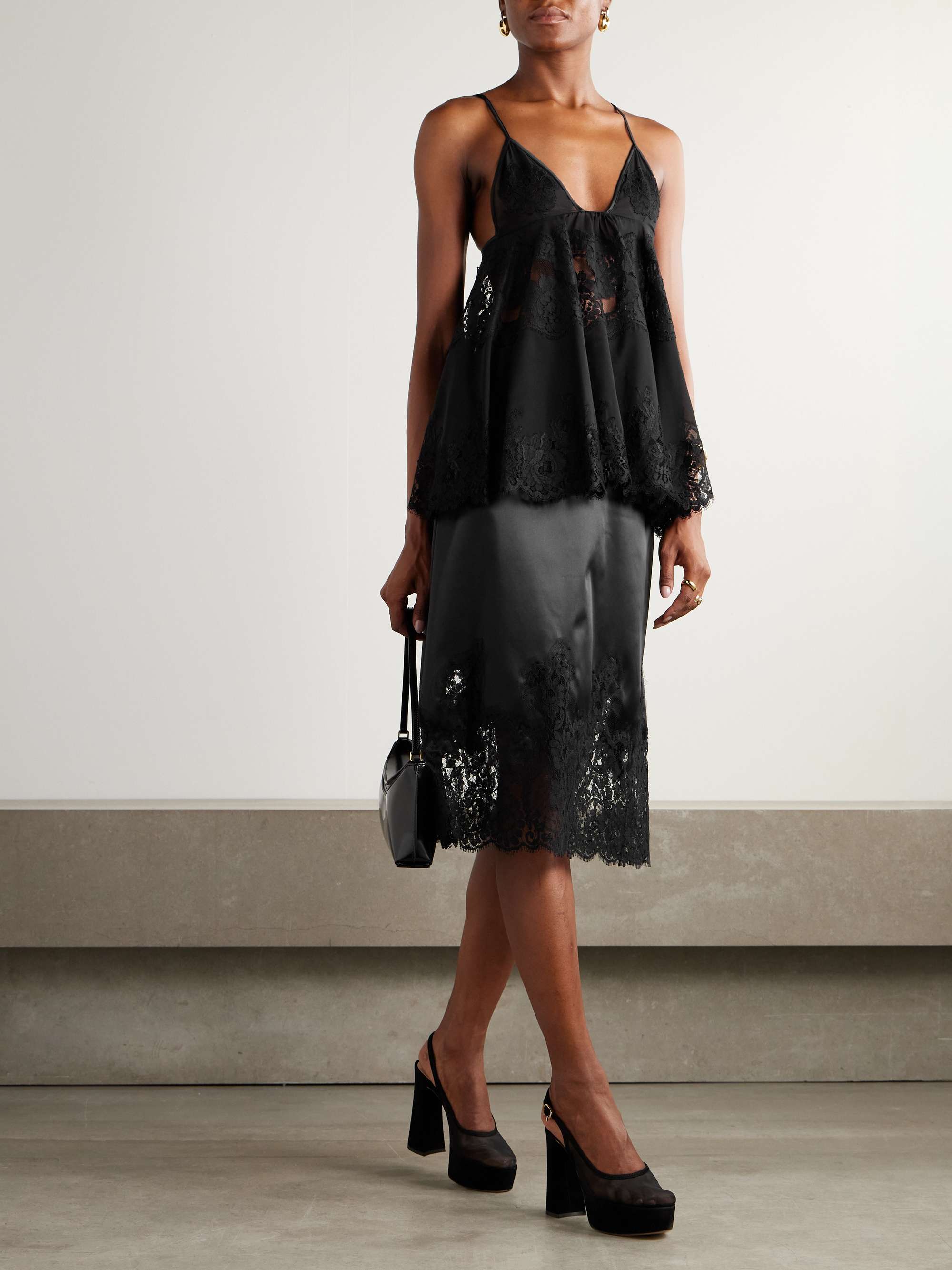 トップス D&G DOLCE&GABBANA Lace Mesh Camisole Vintage 90s DOLCE GABBANA Lace Tank Top | D&G Black V-neck