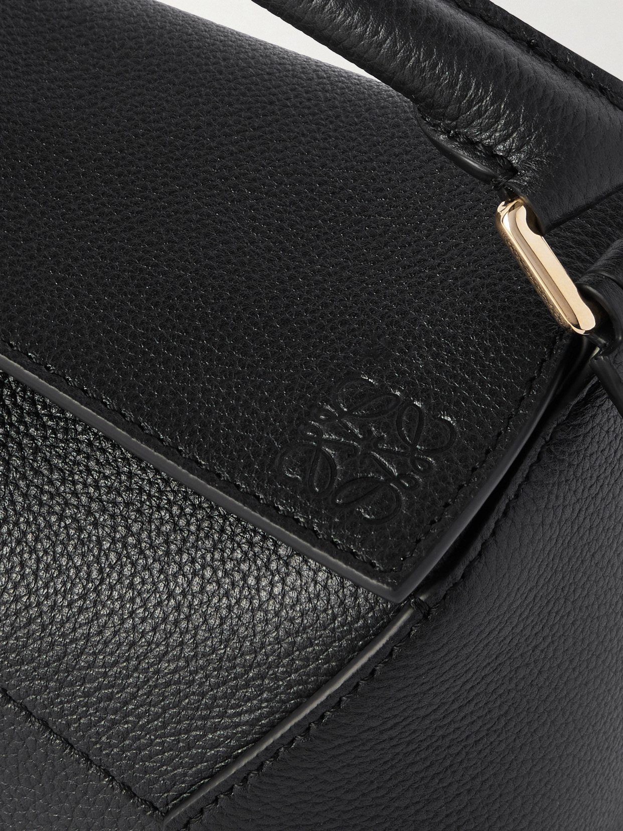 Loewe Puzzle Edge Mini Textured-leather Shoulder Bag In Black
