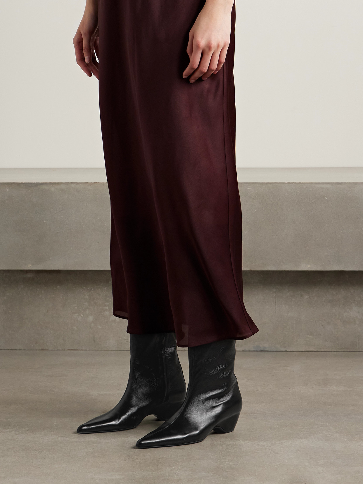Khaite Sybil Glossed-leather Knee Boots In Black