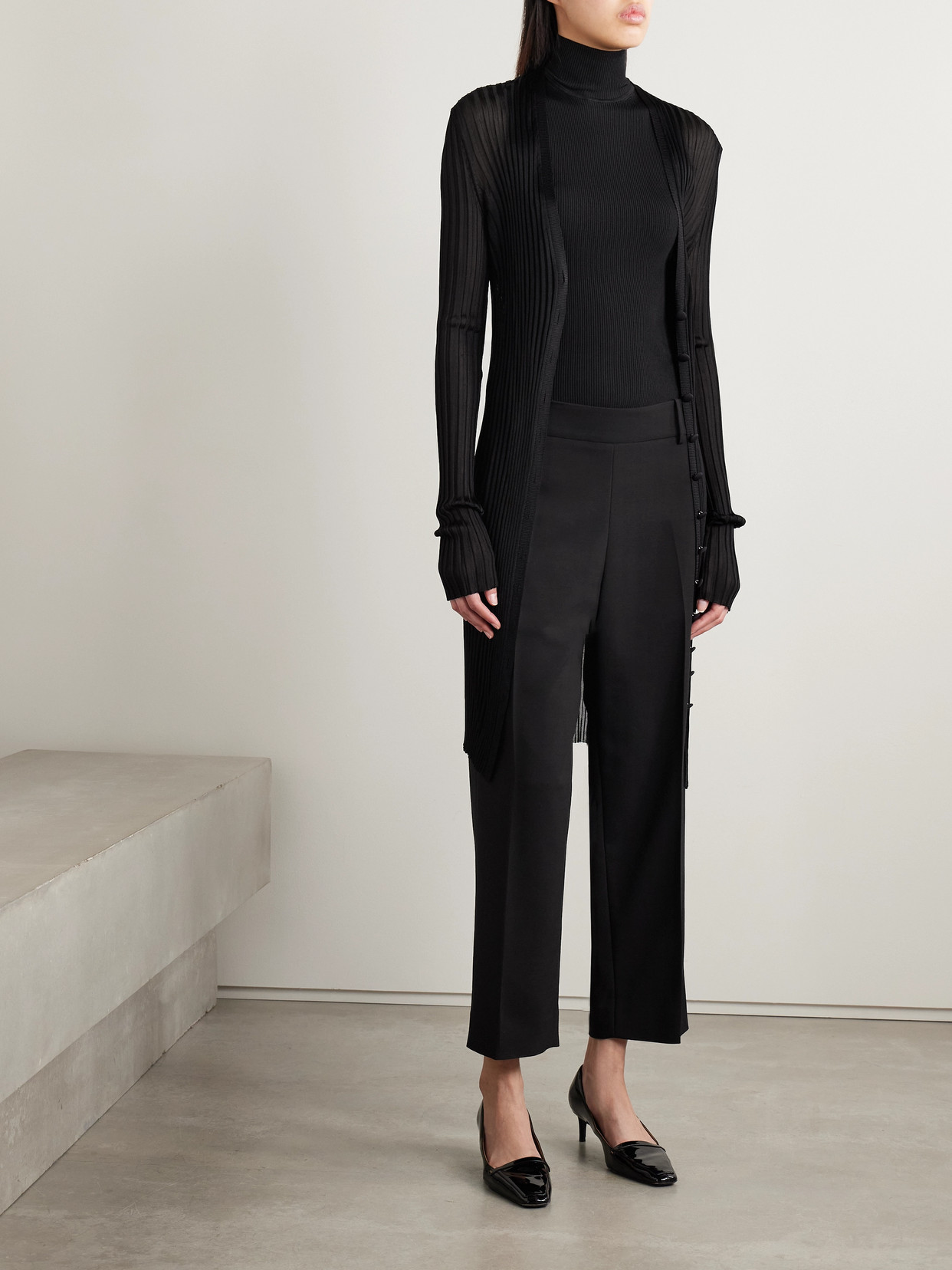 Khaite Ramon Wide Rib V-neck Long Cardigan In Black