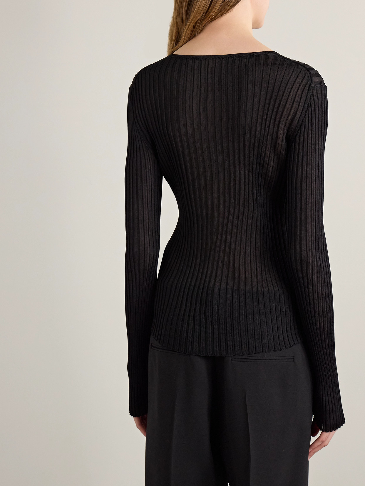 Khaite Tia Ribbed-knit Top In Black