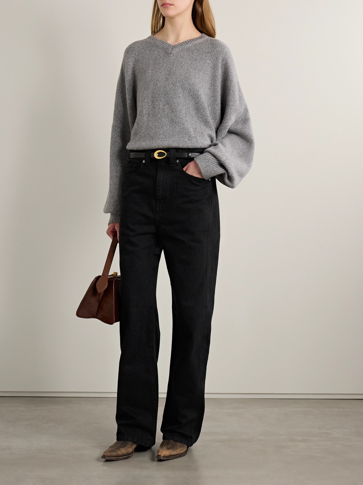 Khaite Bonnie Mid-rise Boyfriend Jeans In Black