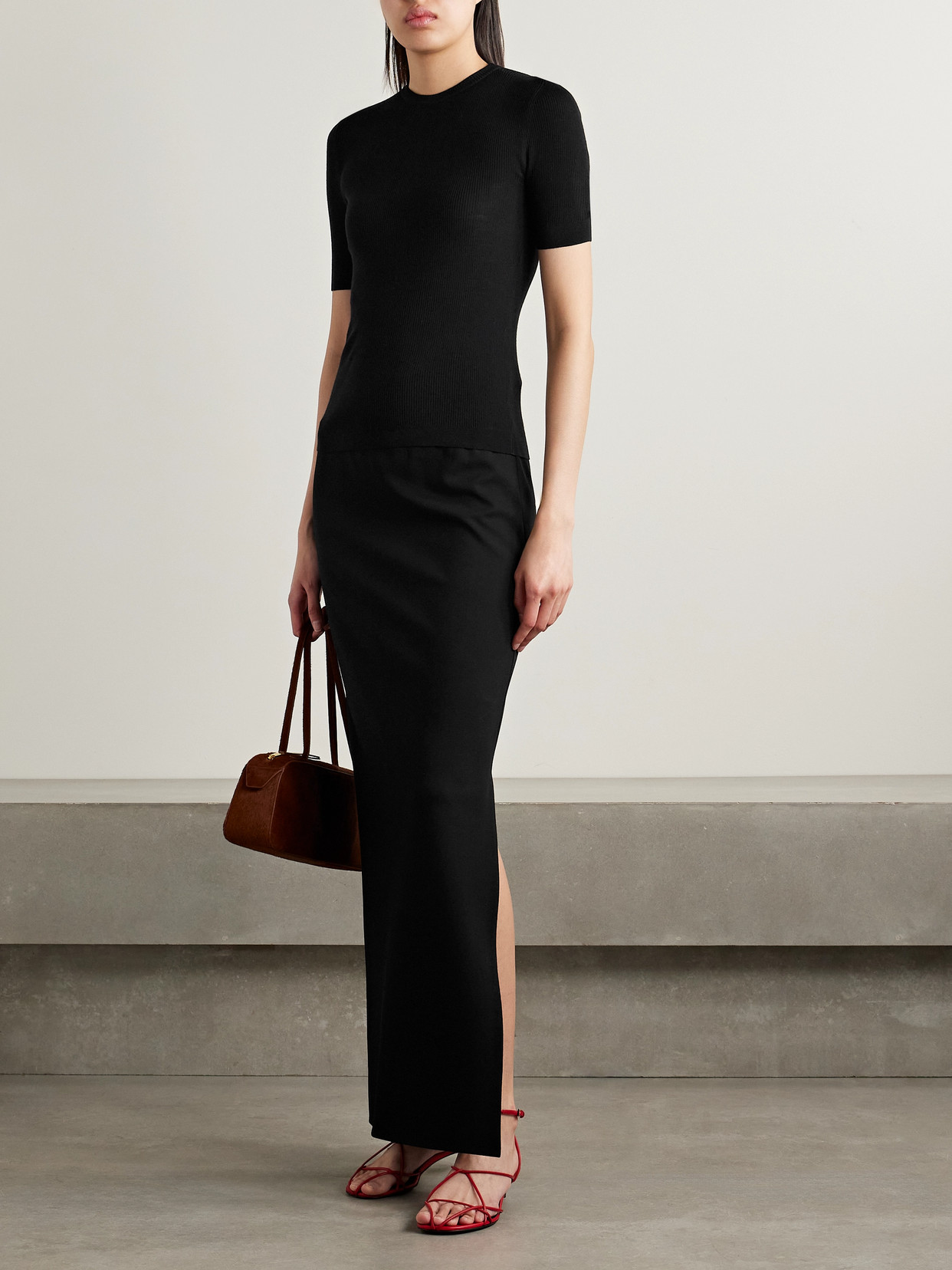 Khaite Celina Ribbed Wool-blend Top In Black