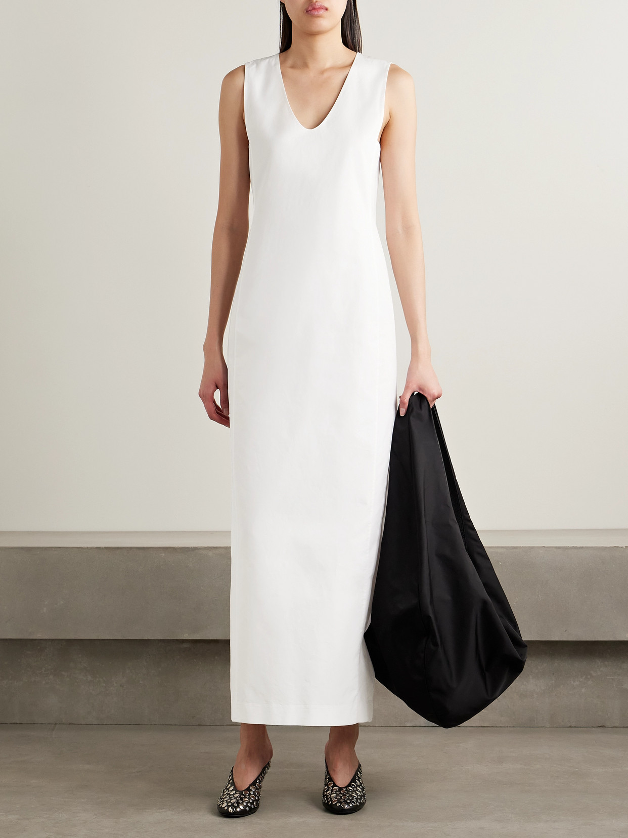 Khaite Avery Cotton-poplin Maxi Dress In White