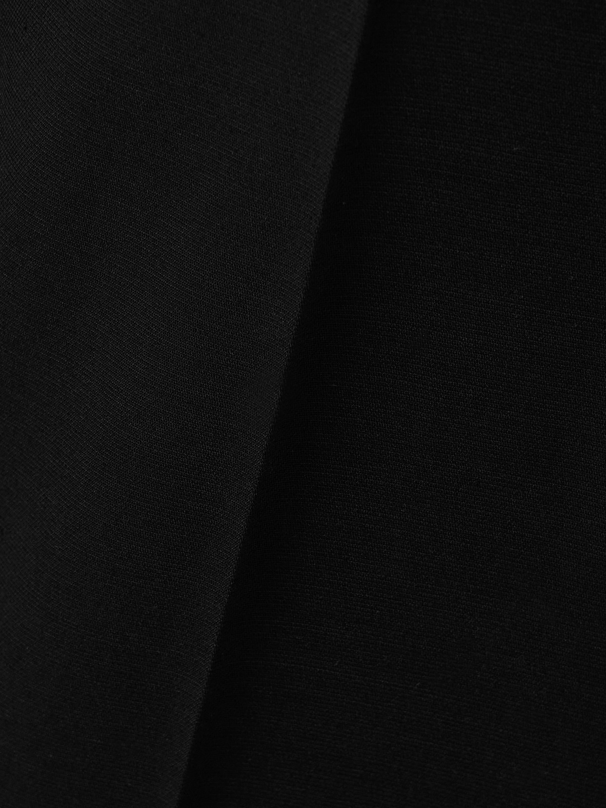 Khaite Callen Crepe Straight-leg Pants In Black