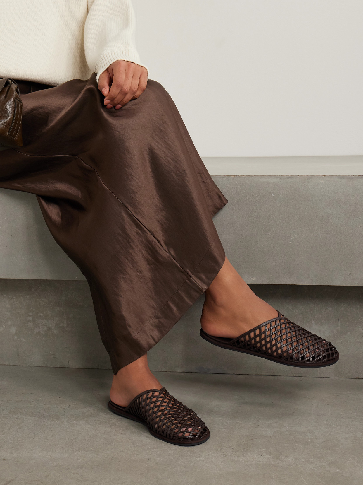 Neous Leather Woven Atik Slides In Brown