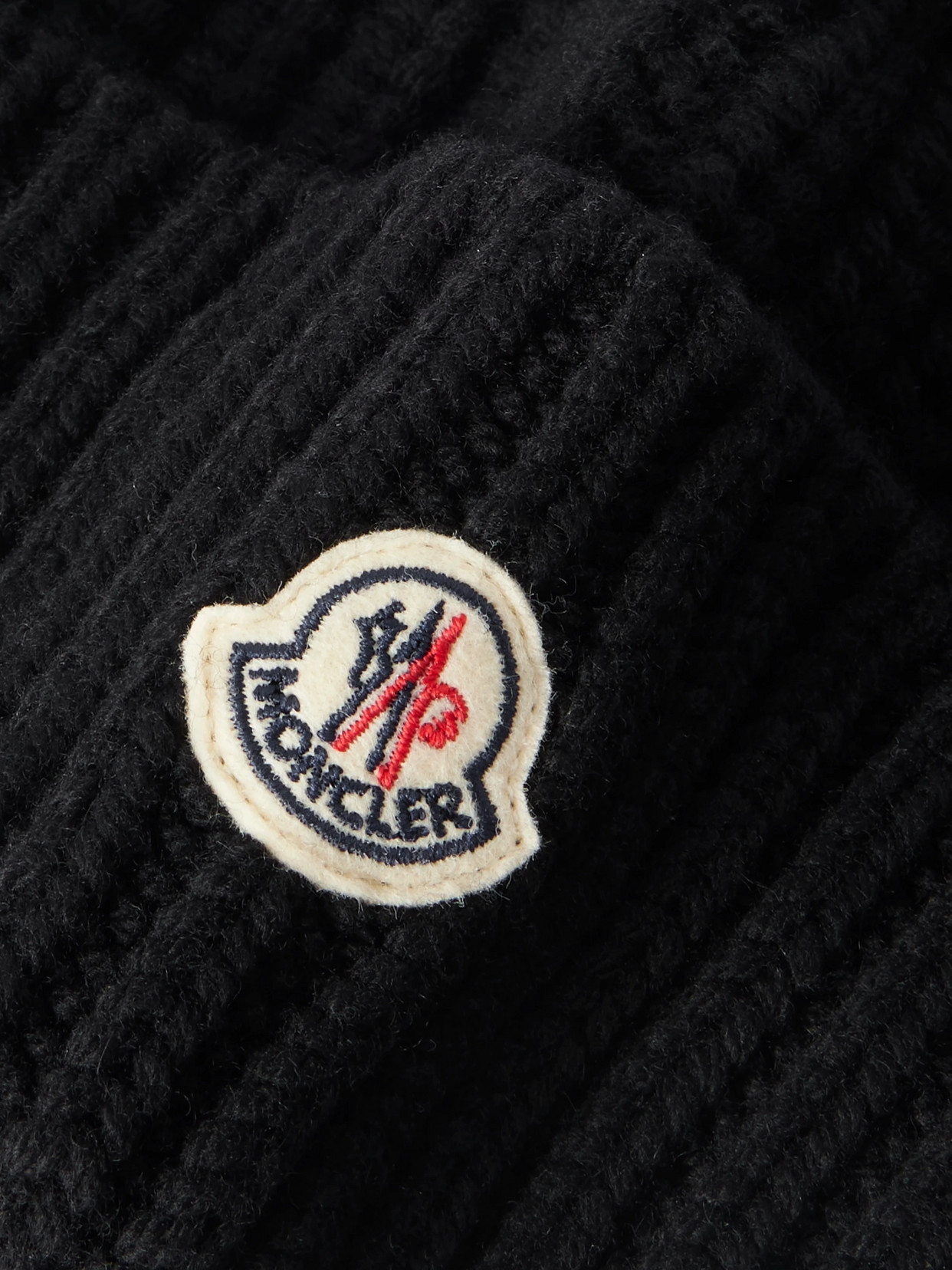 Moncler Women Beanie Wool And Cashmere Hat In Black
