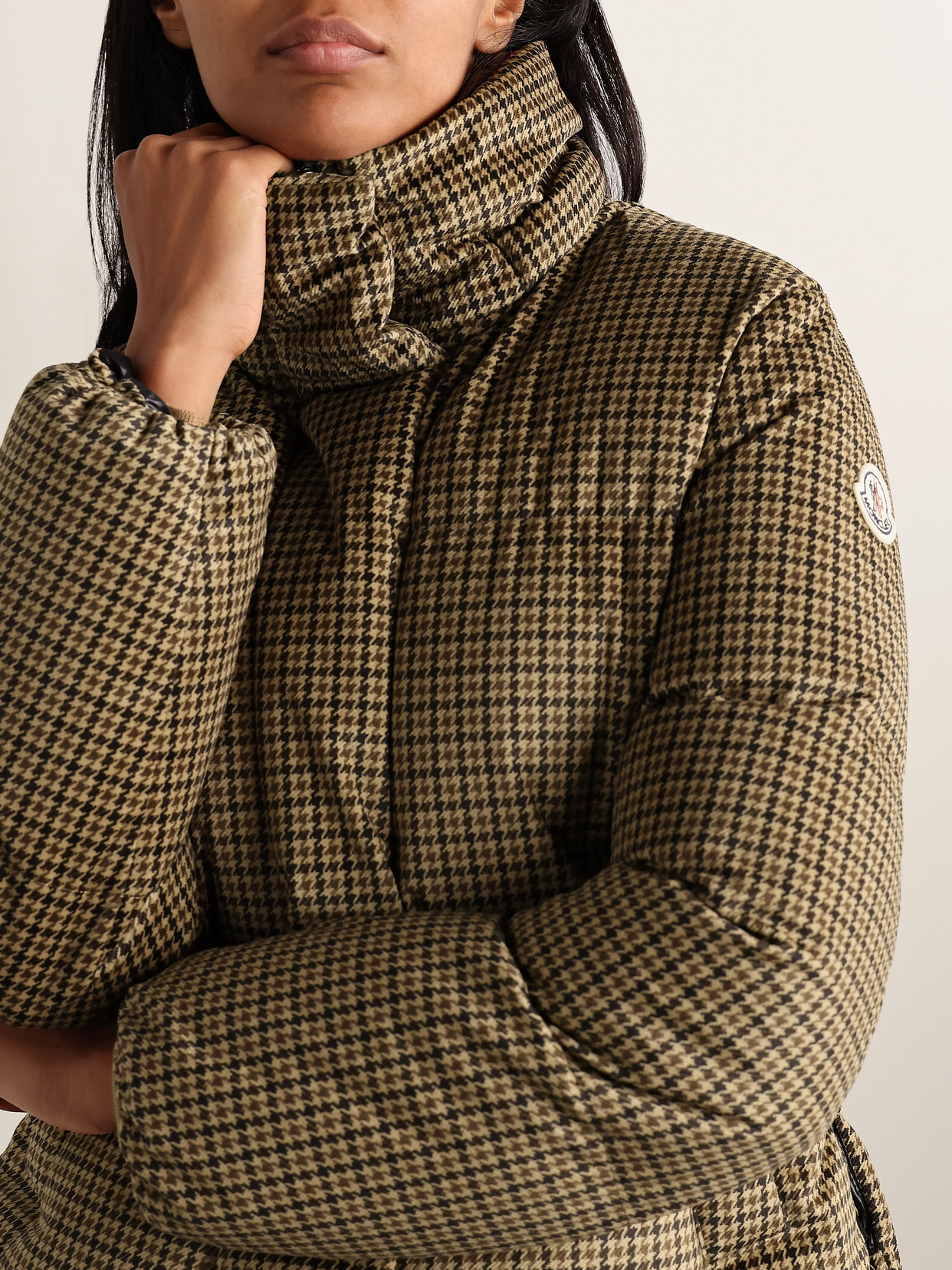 Moncler Quierzy Hooded Houndstooth Twill Down Jacket In Green