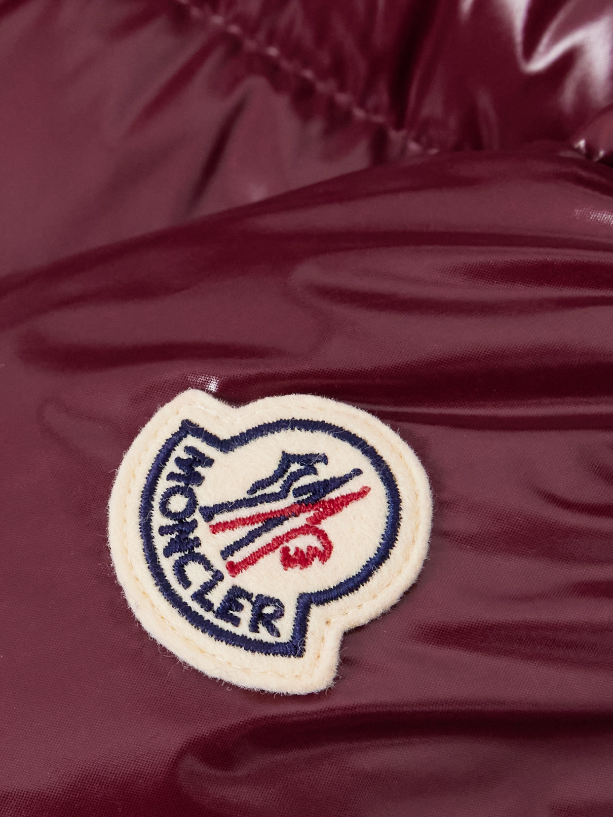 Moncler Parana Hooded Short Down Jacket In Shiny Nylon Clothing In Pink