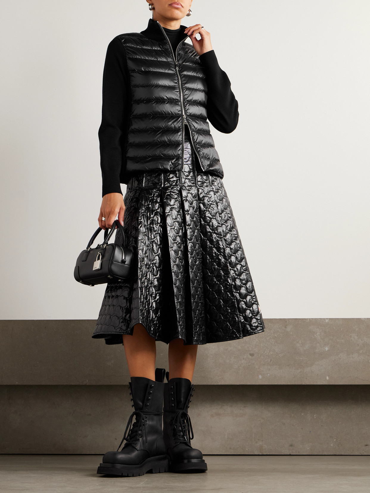Moncler Gonna Midi Padded With Quilted Checkered Pattern In Black