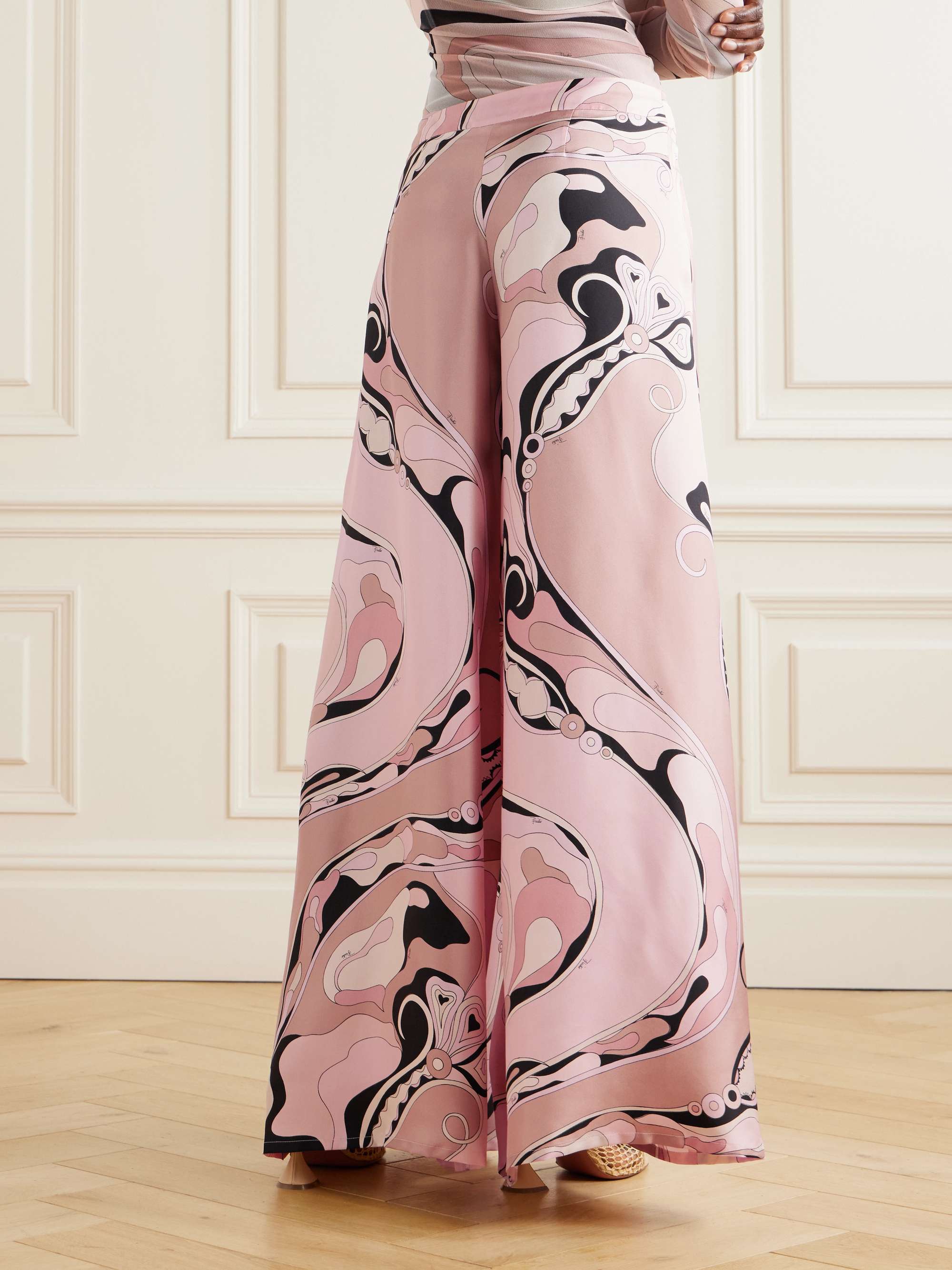 PUCCI 
