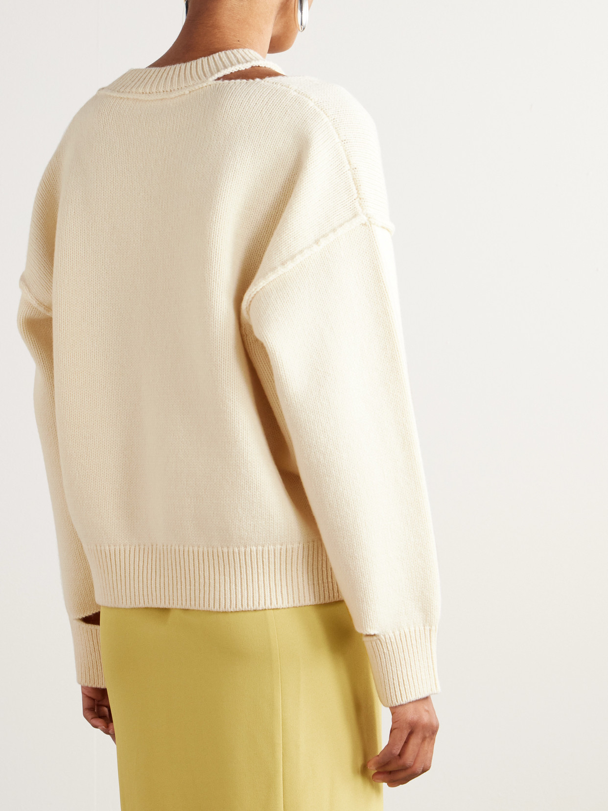 Rohe Cutout Wool And Cashmere-blend Sweater In Off-white