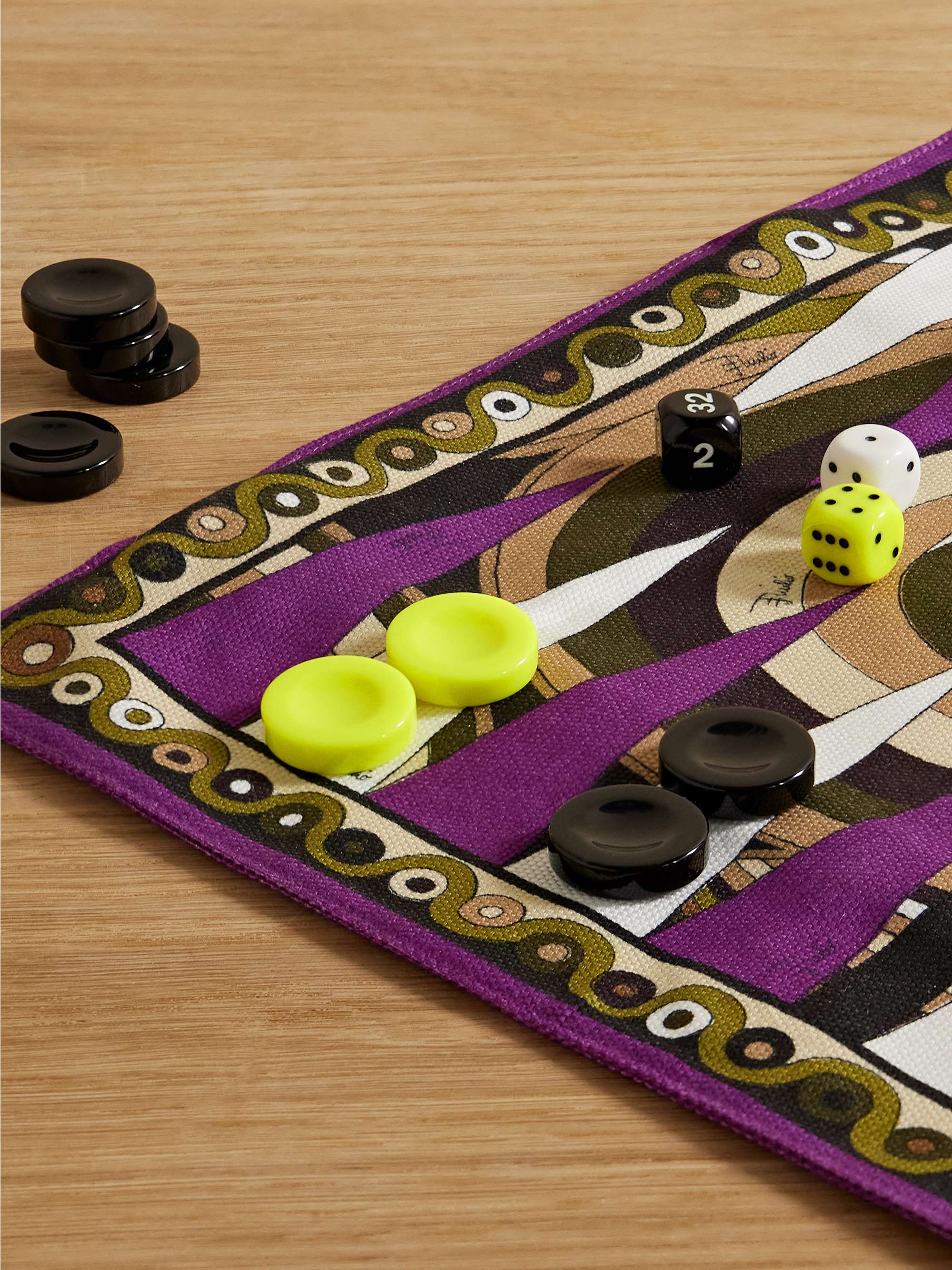 PUCCI 
