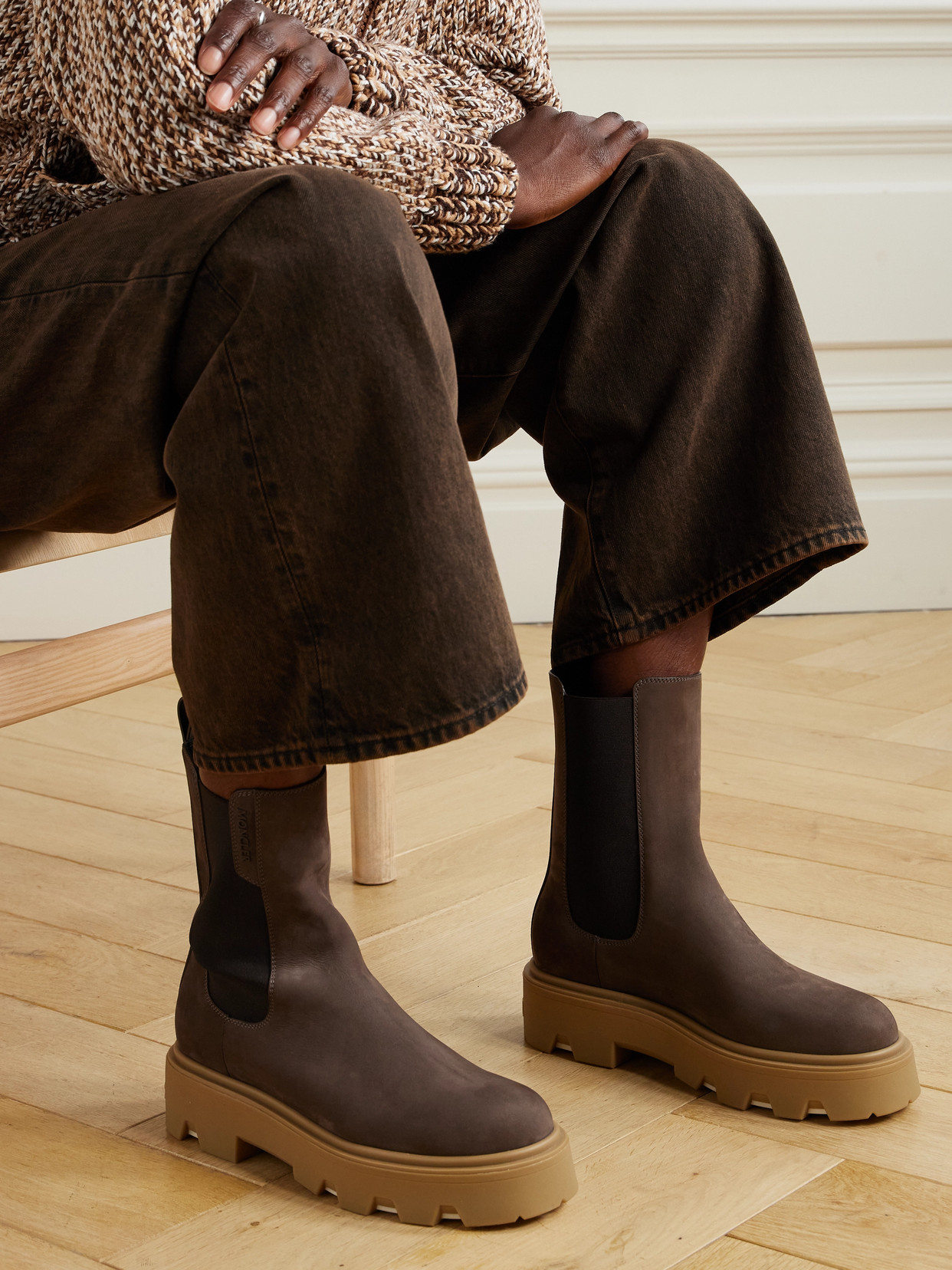 Aurea Suede Chelsea Boots
