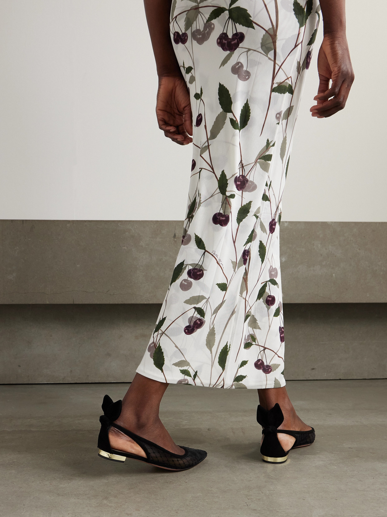 Aquazzura Black Mesh And Suede Ballerinas With Bow In Black