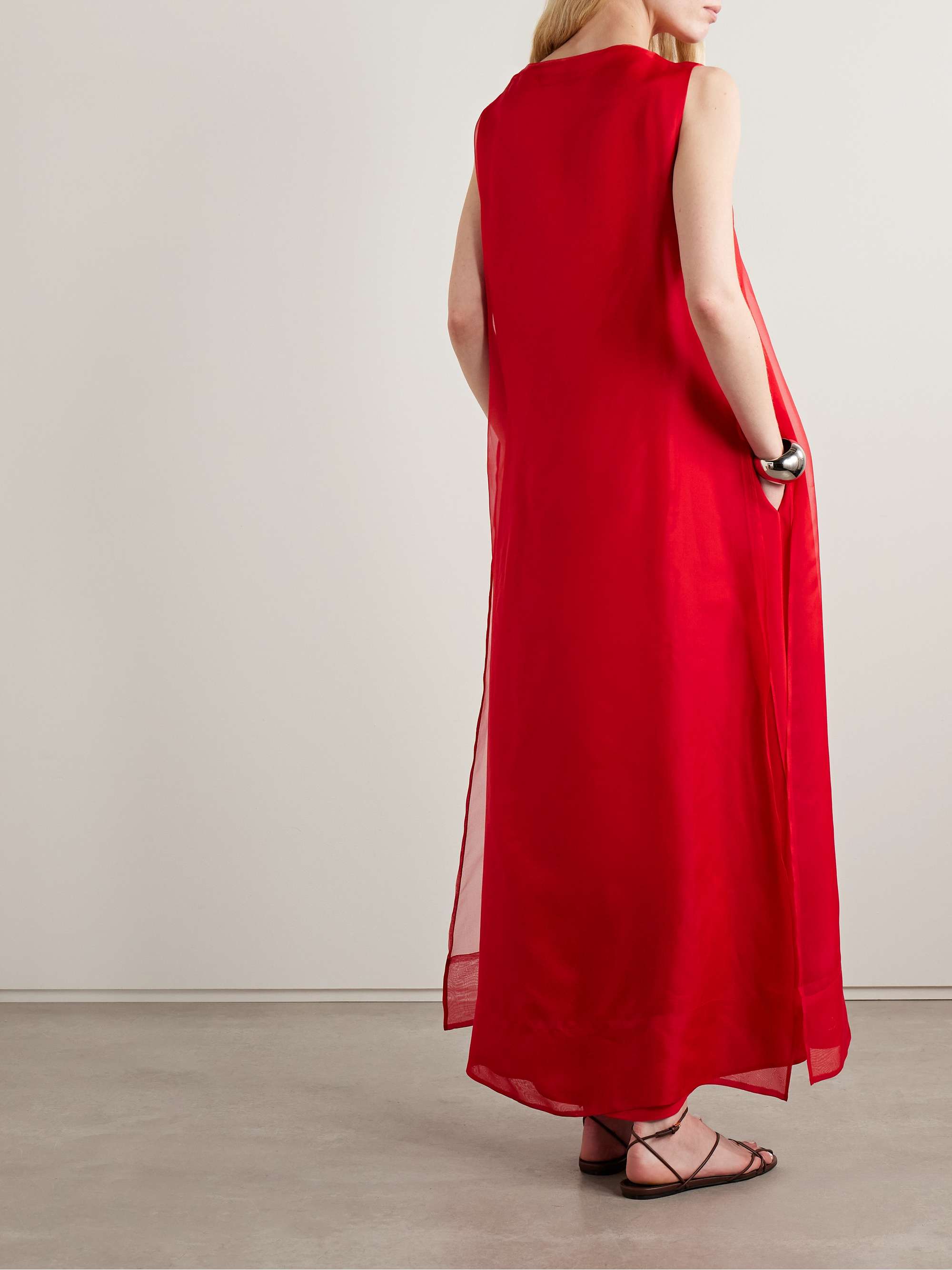 ALTUZARRA 