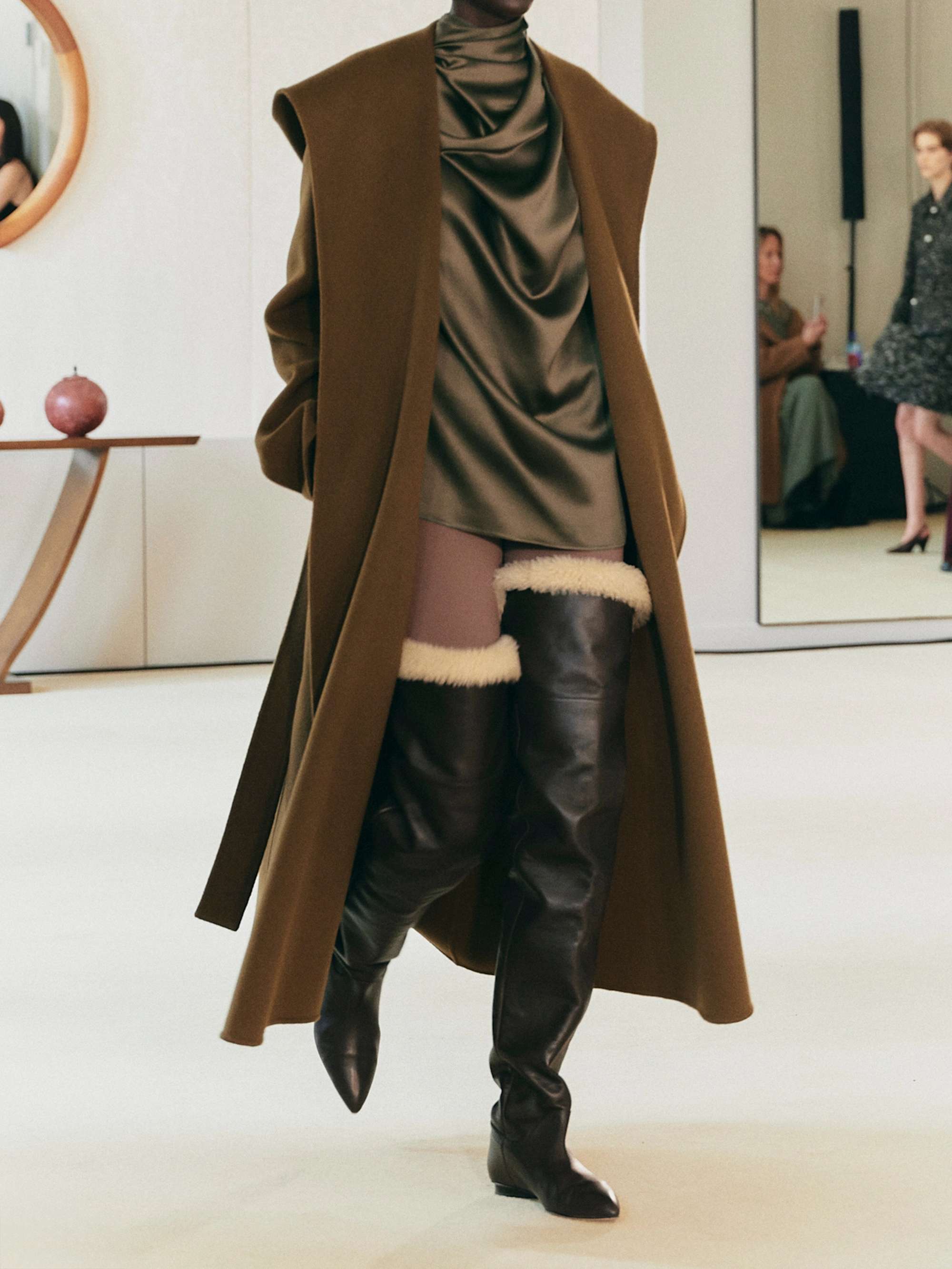 ALTUZARRA 