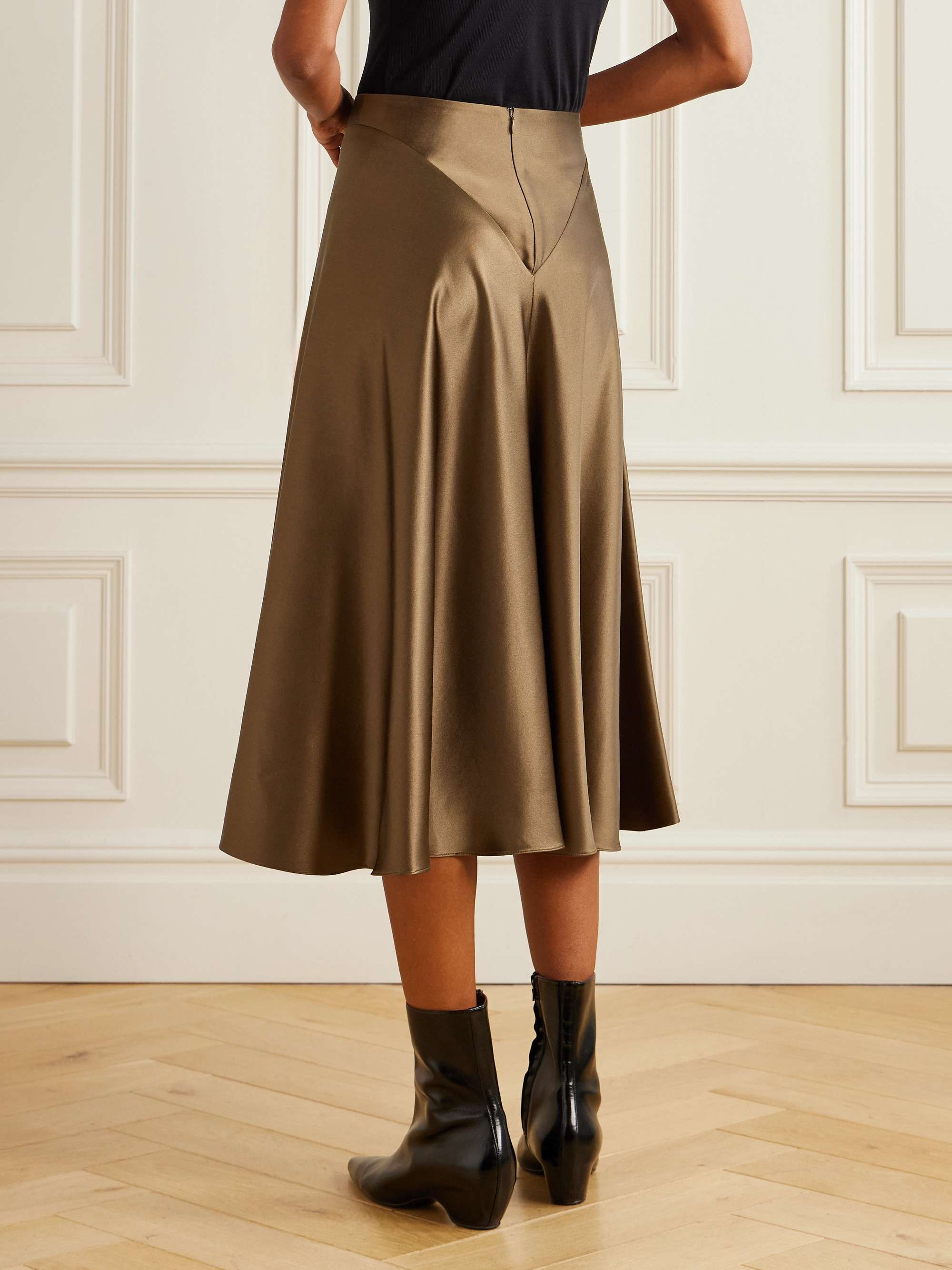 ALTUZARRA 
