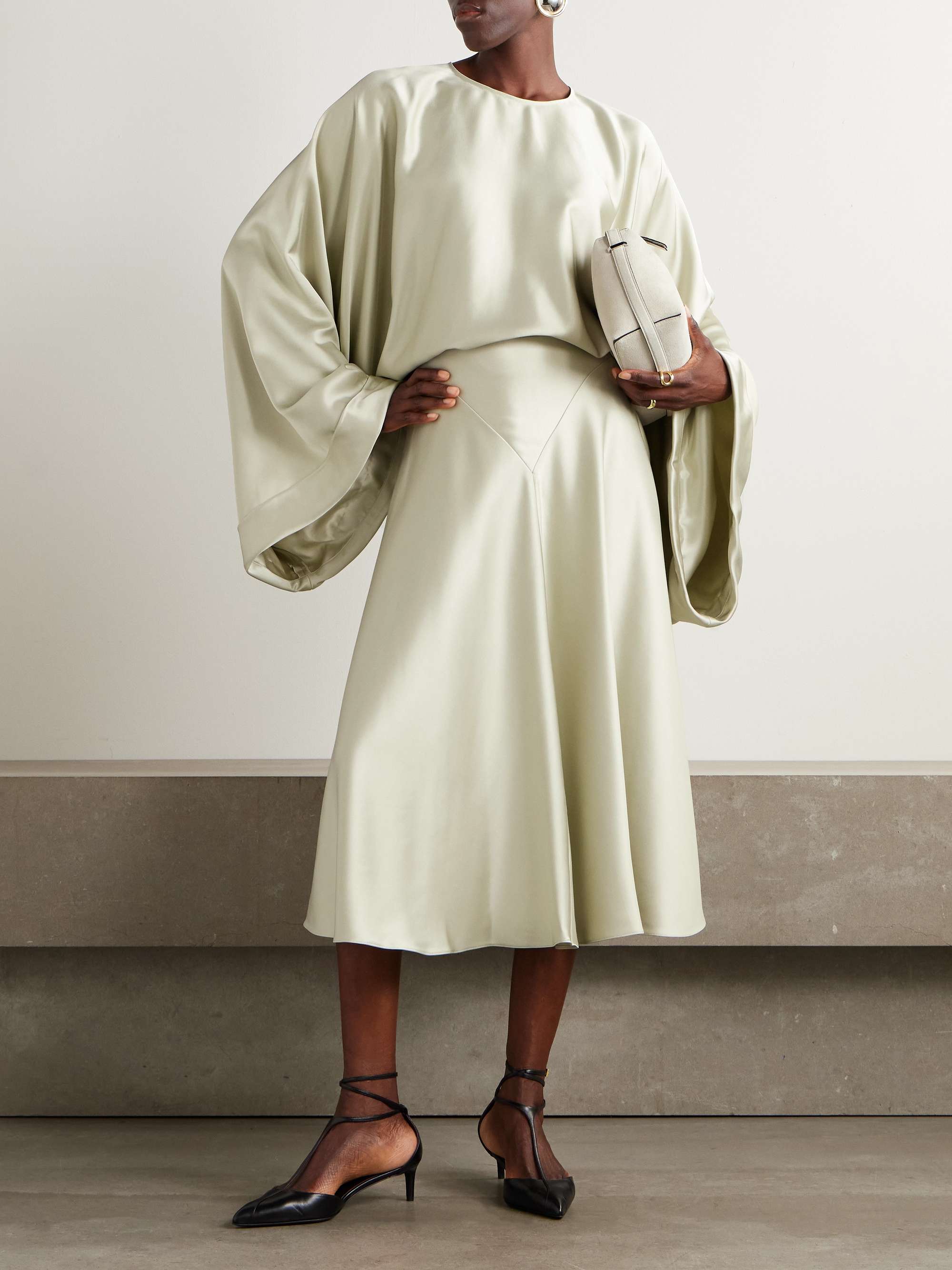 ALTUZARRA 