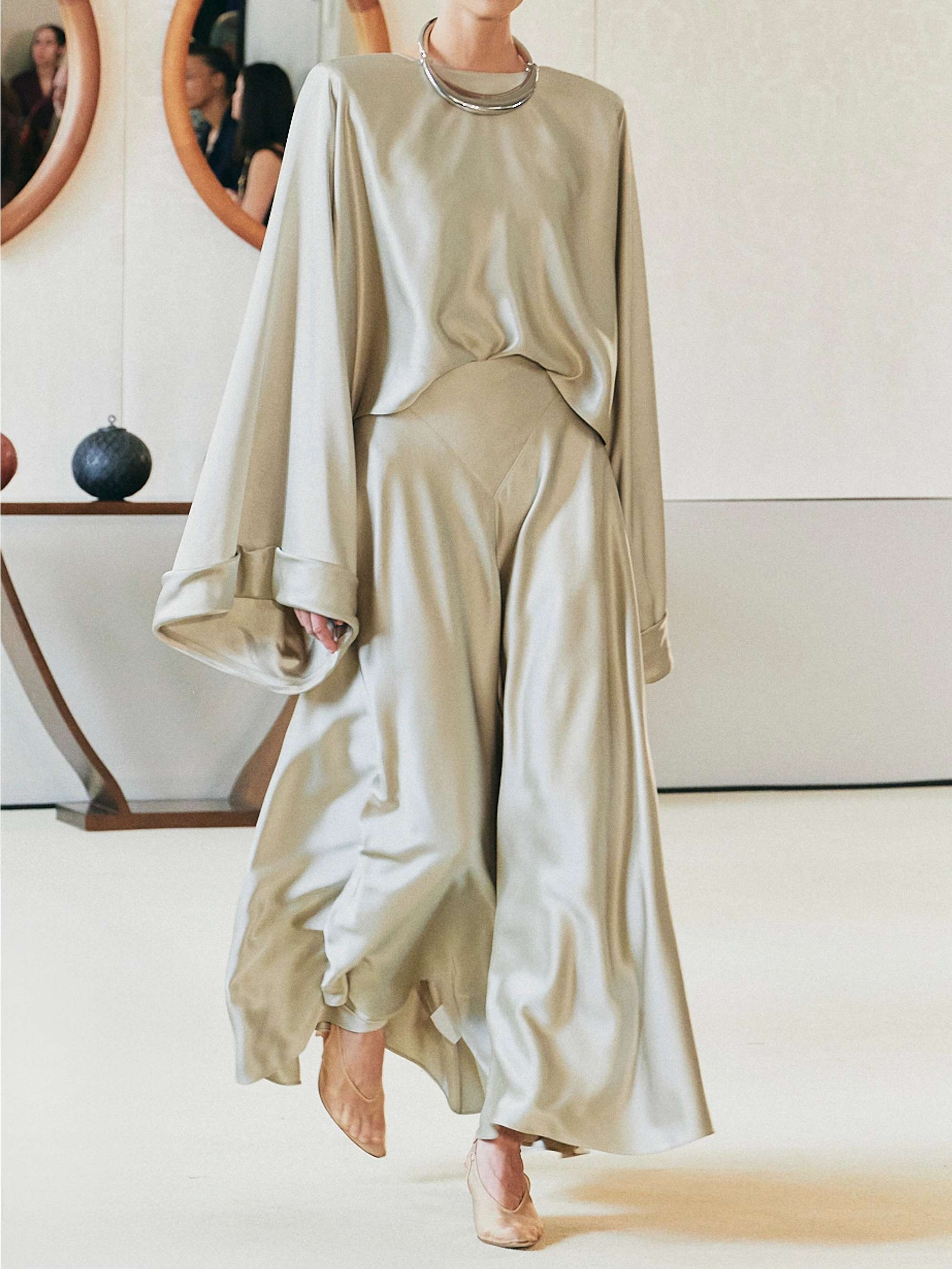 ALTUZARRA 