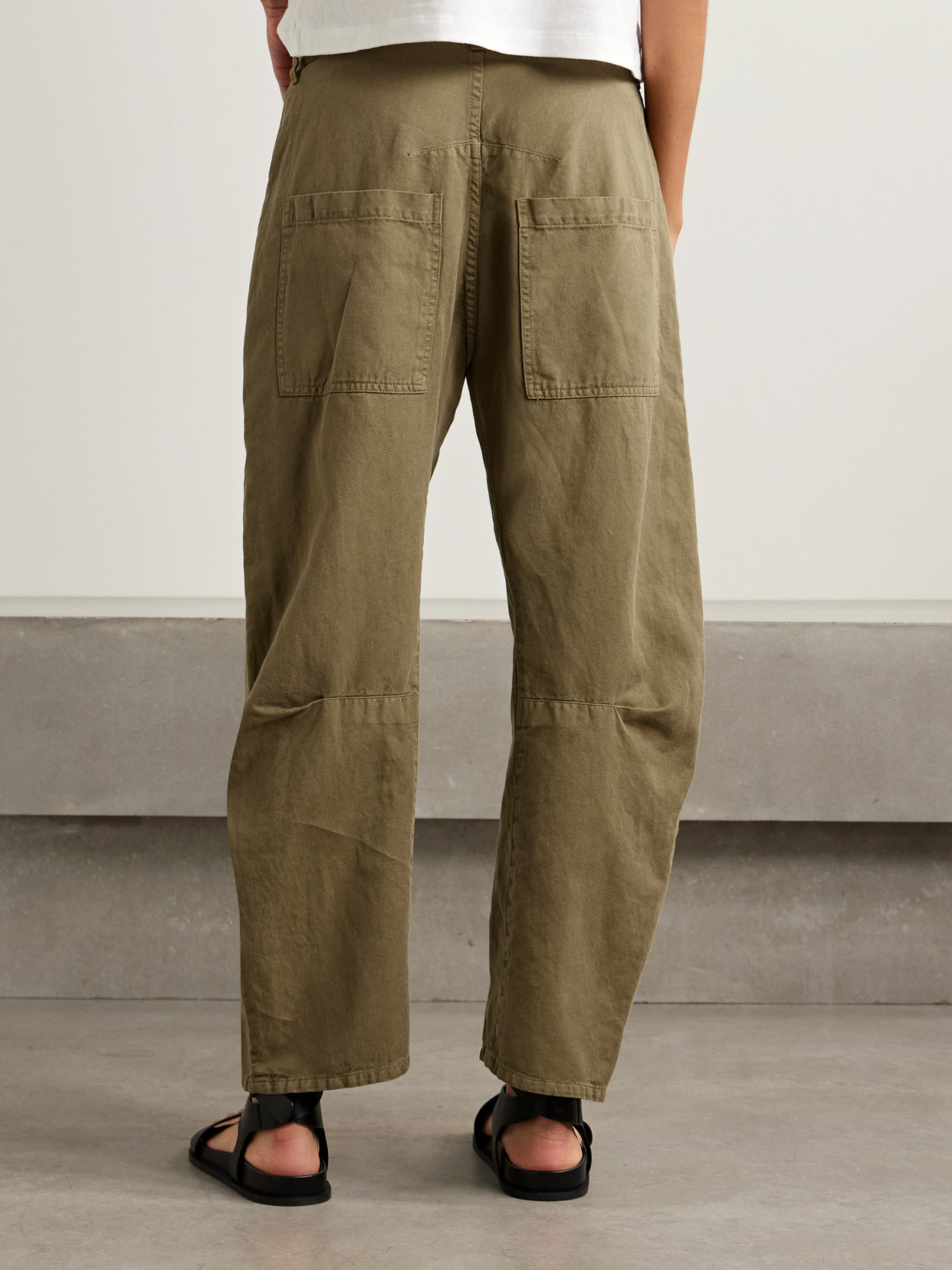 Nili Lotan Shon Cotton And Linen-blend Twill Tapered Pants In Brown