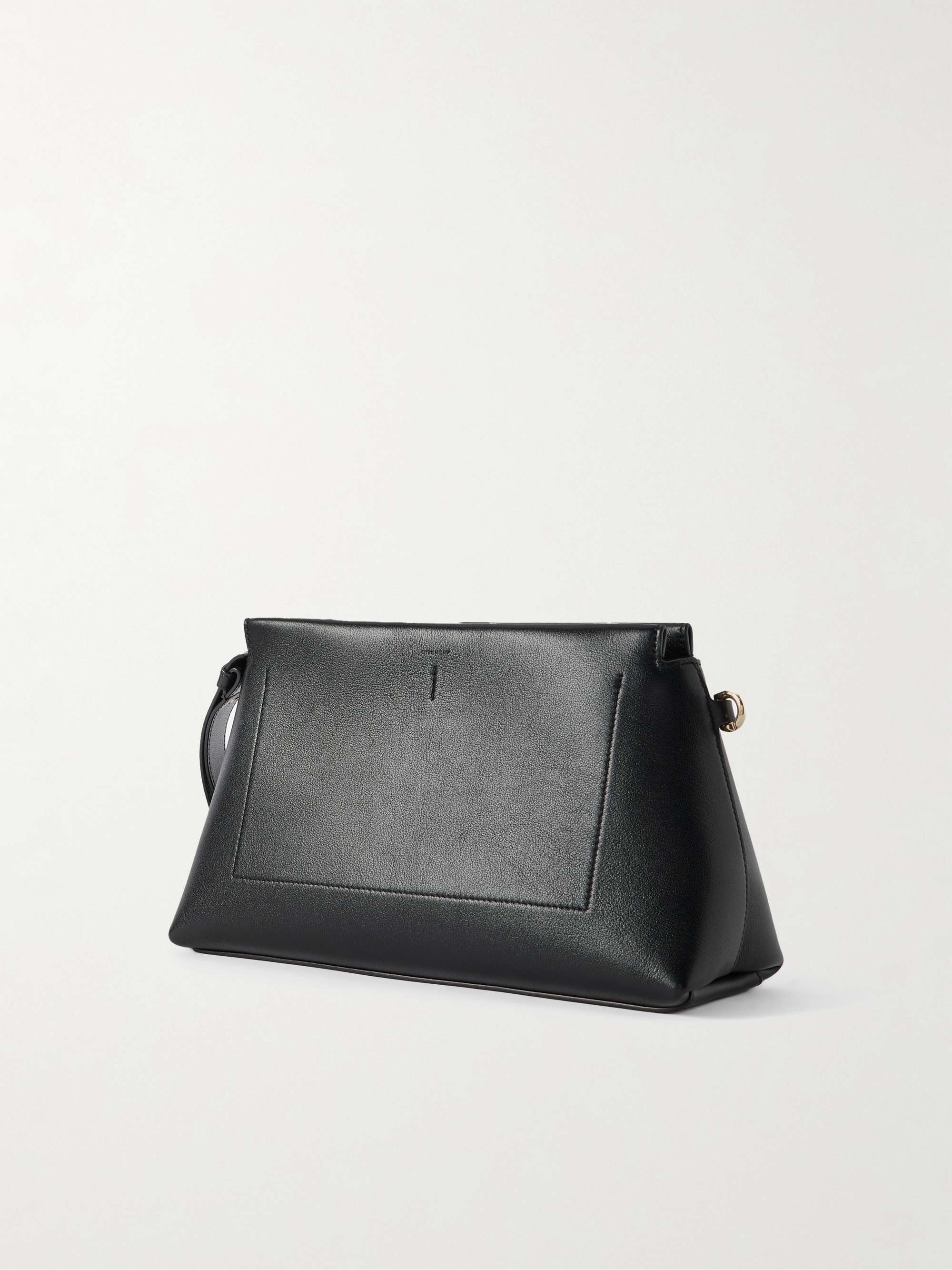 GIVENCHY 