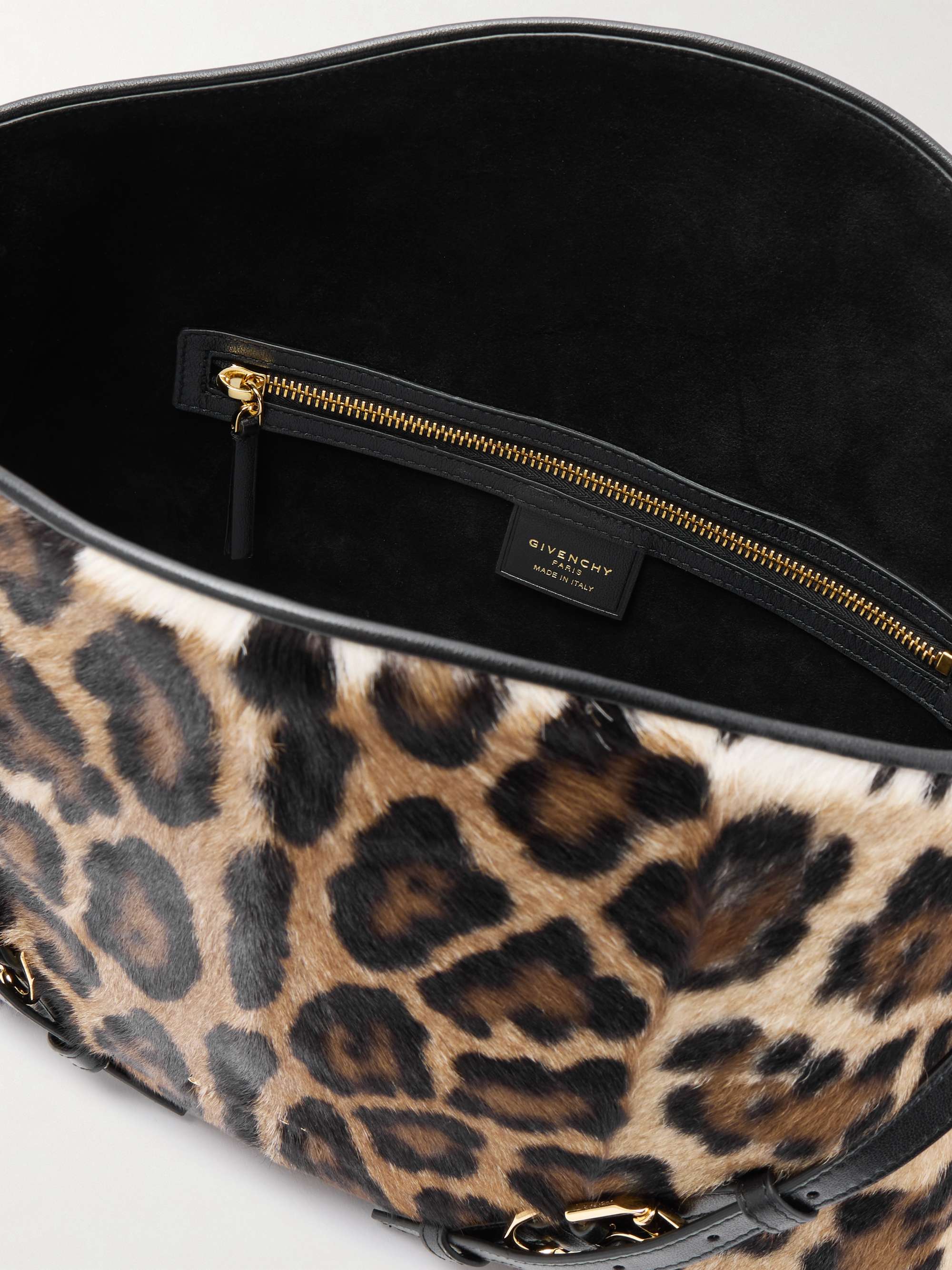 GIVENCHY 