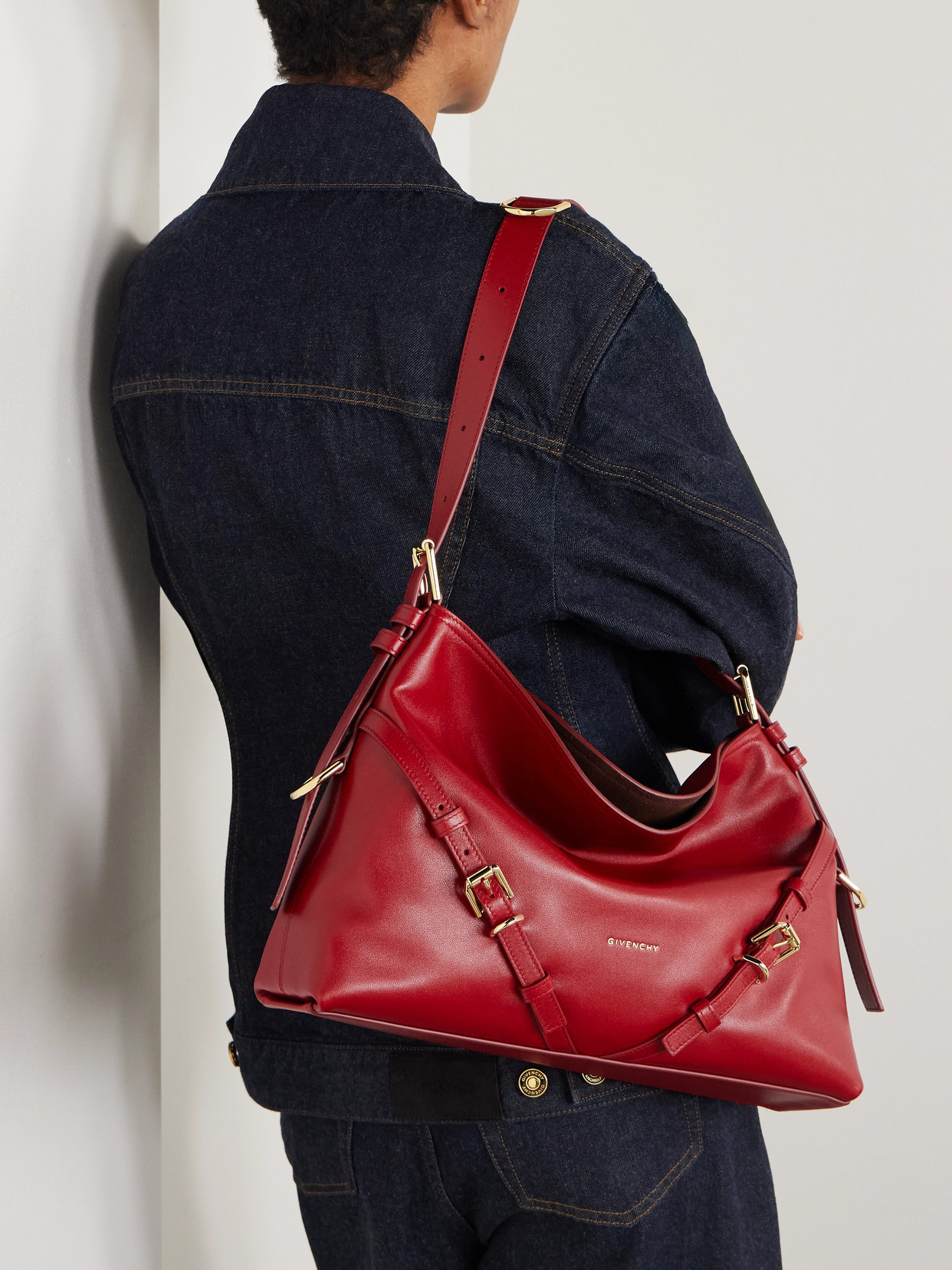 Givenchy Voyou Medium Leather Shoulder Bag In Red