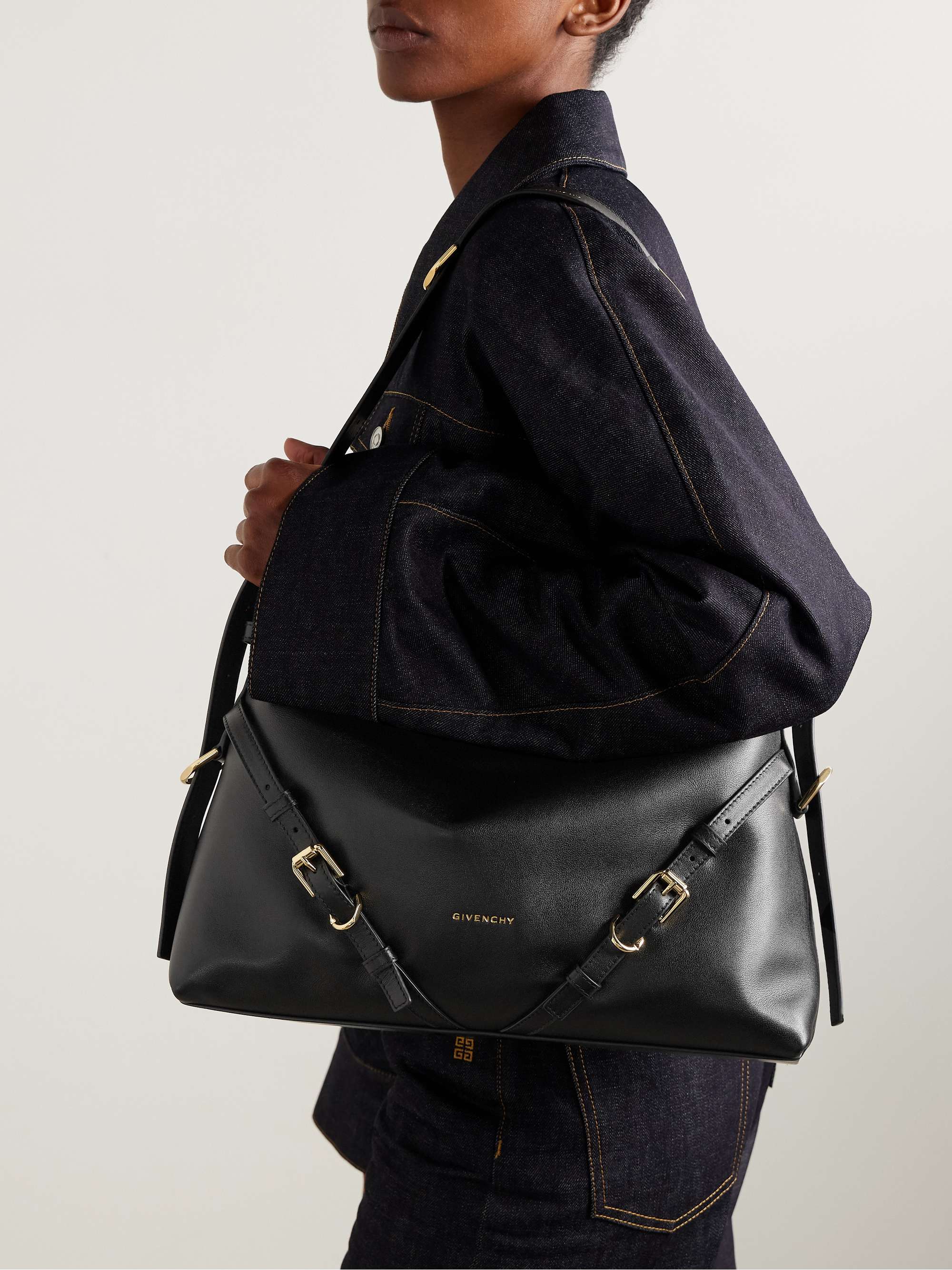 GIVENCHY 