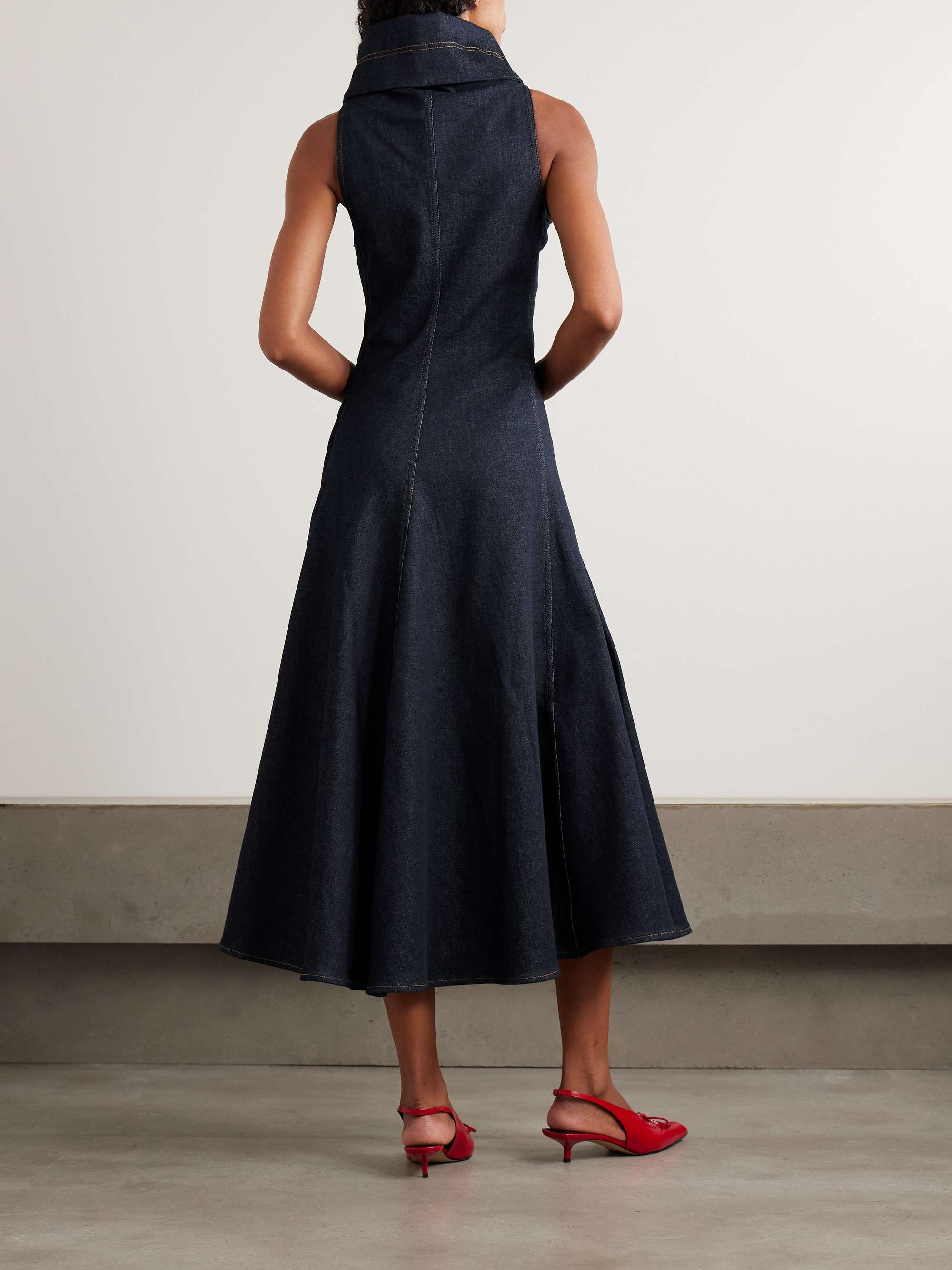 JACQUEMUS 