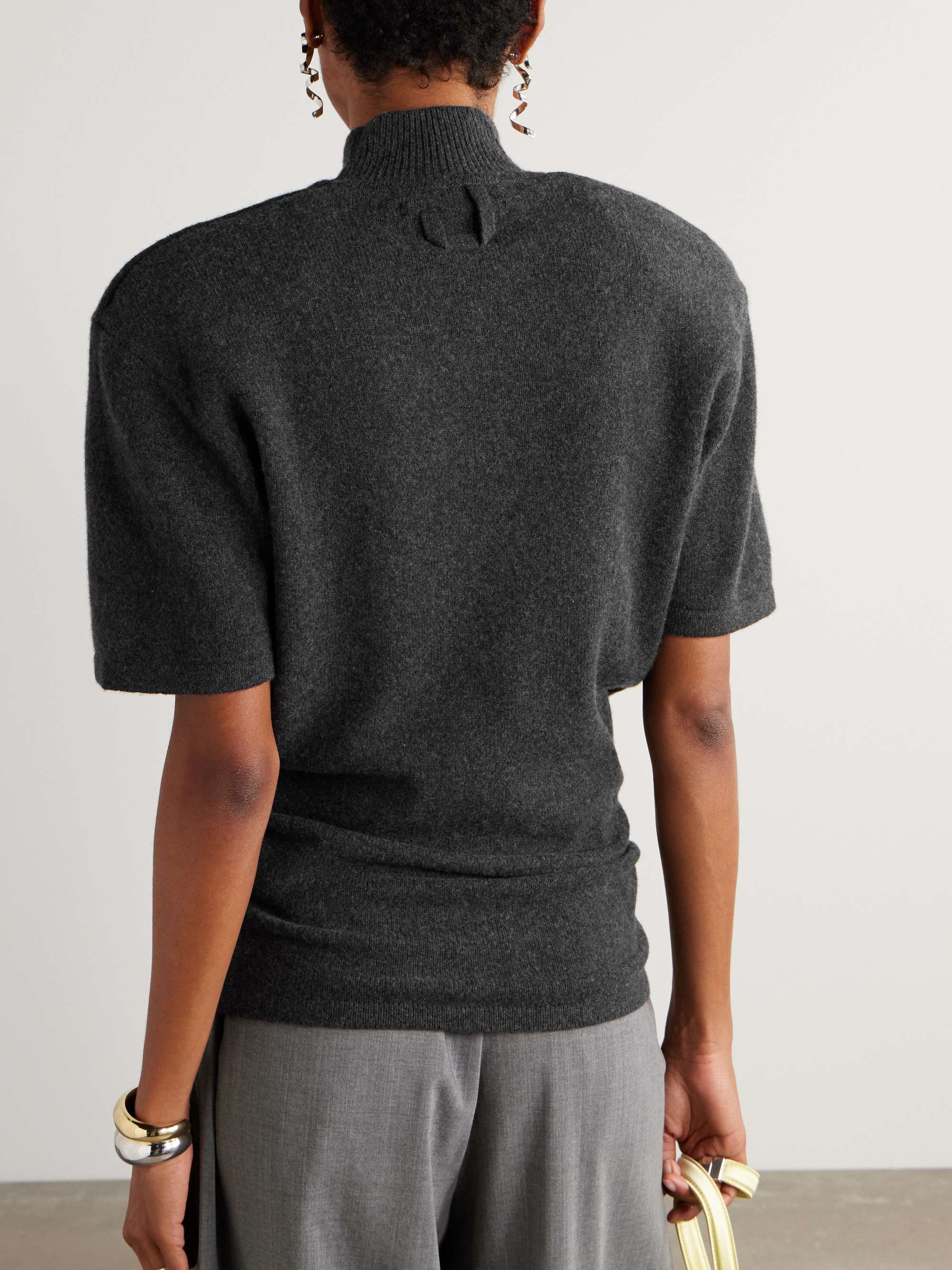 JACQUEMUS 